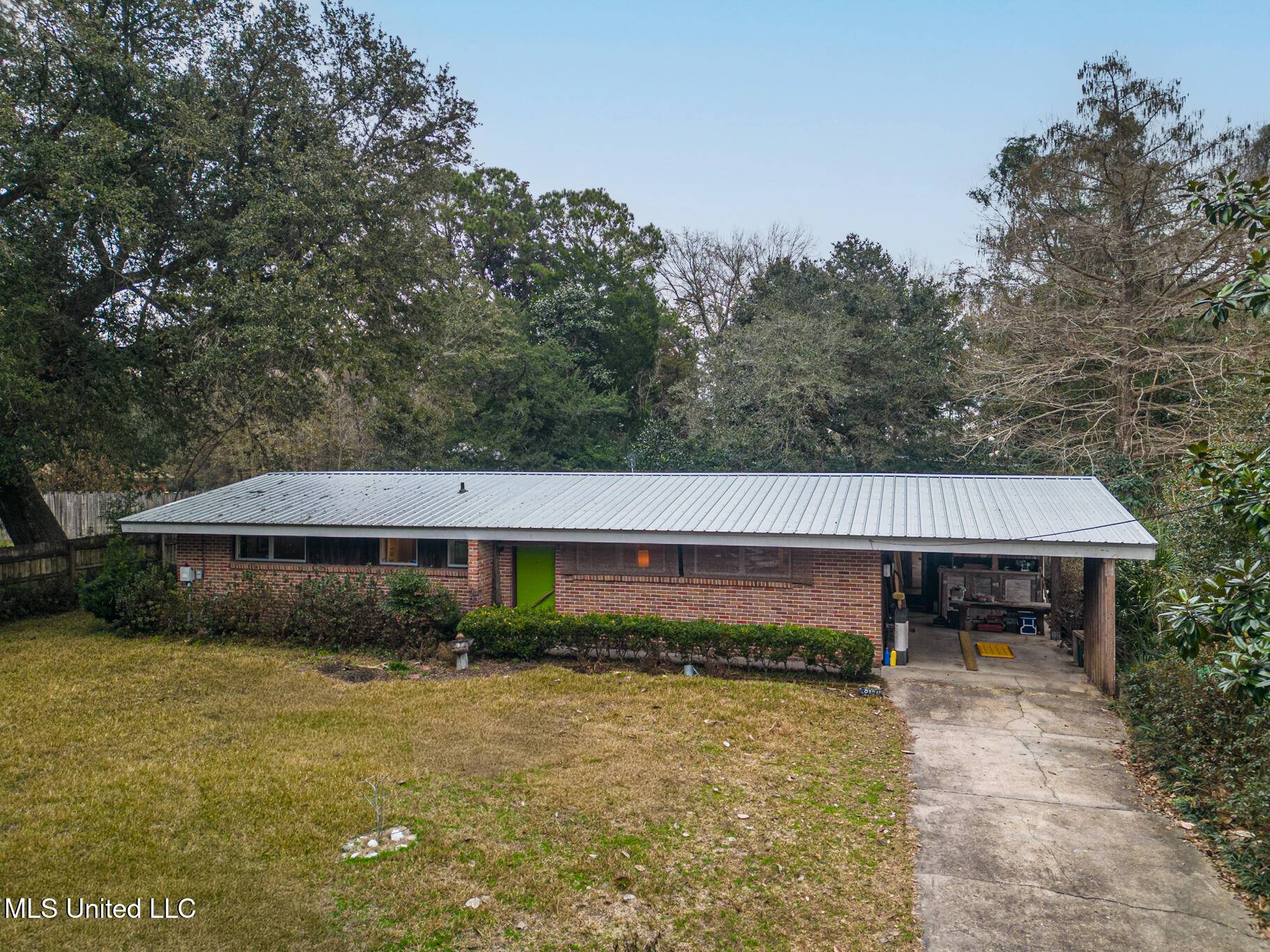 Ocean Springs, MS 39564,6000 Ridge Road