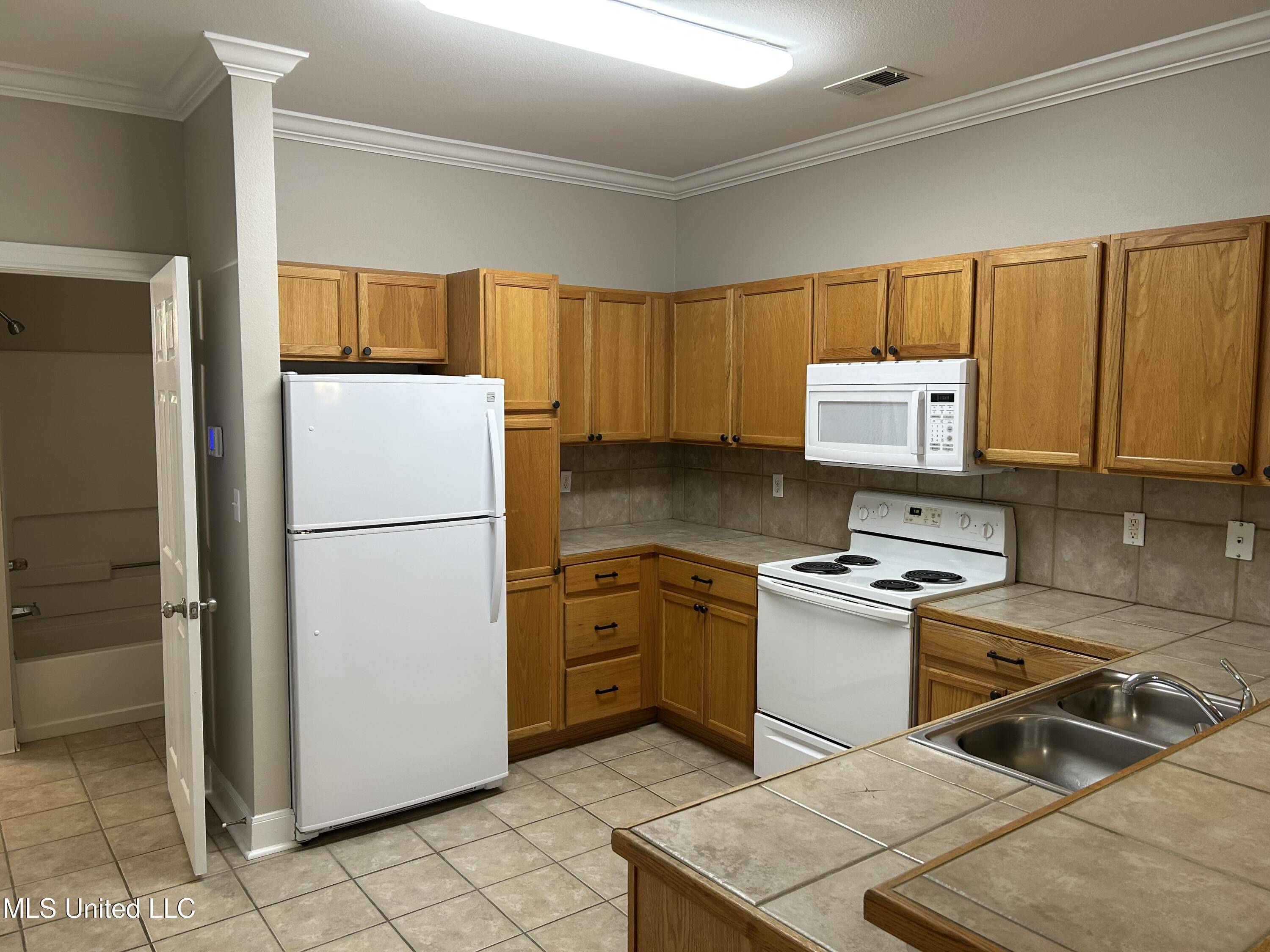 Oxford, MS 38655,804 Private Rd 3097