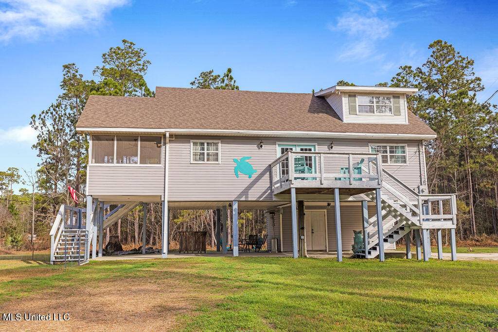 Bay Saint Louis, MS 39520,4082 Eighth Street