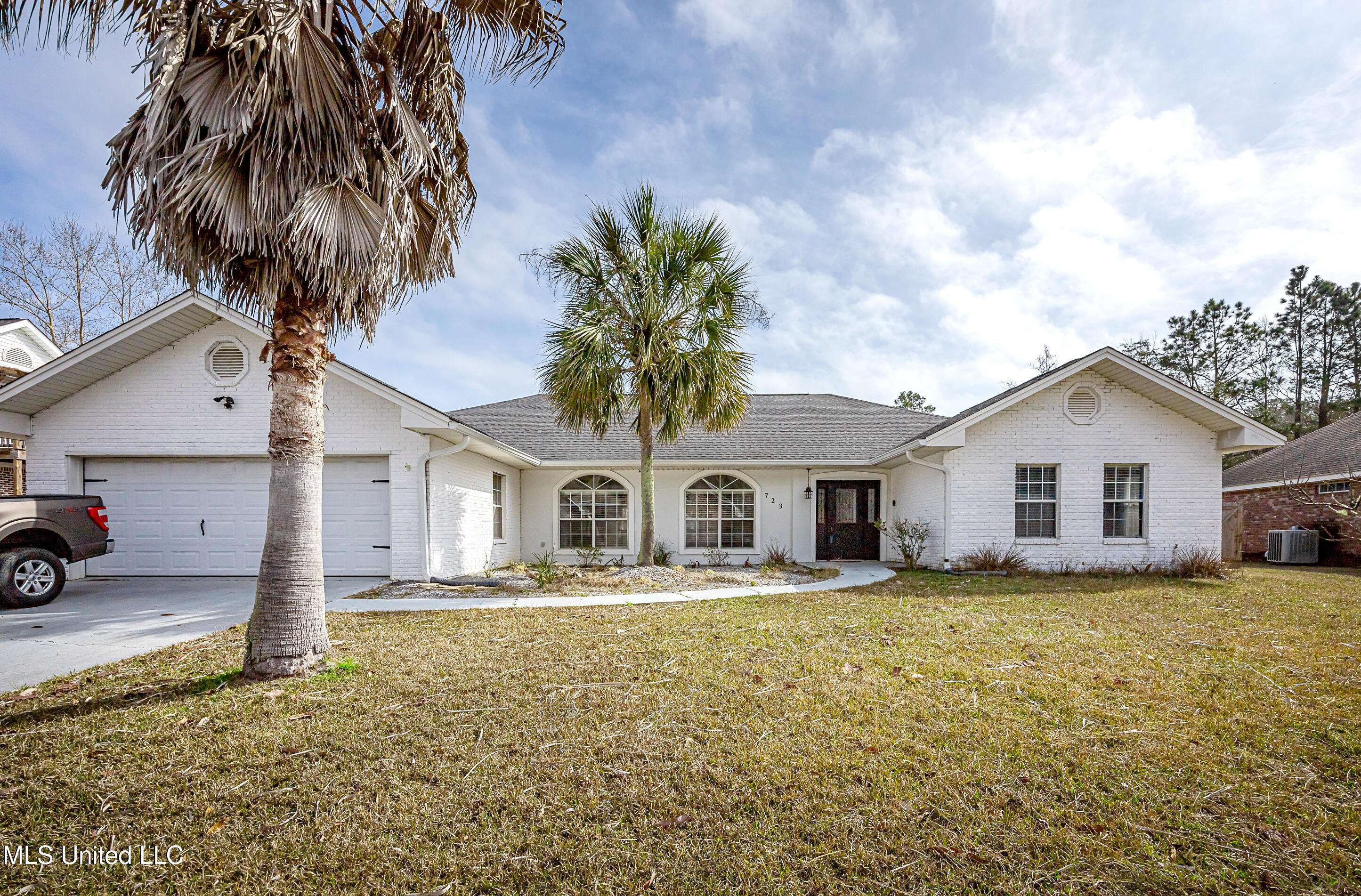 Long Beach, MS 39560,723 Old Savannah Drive