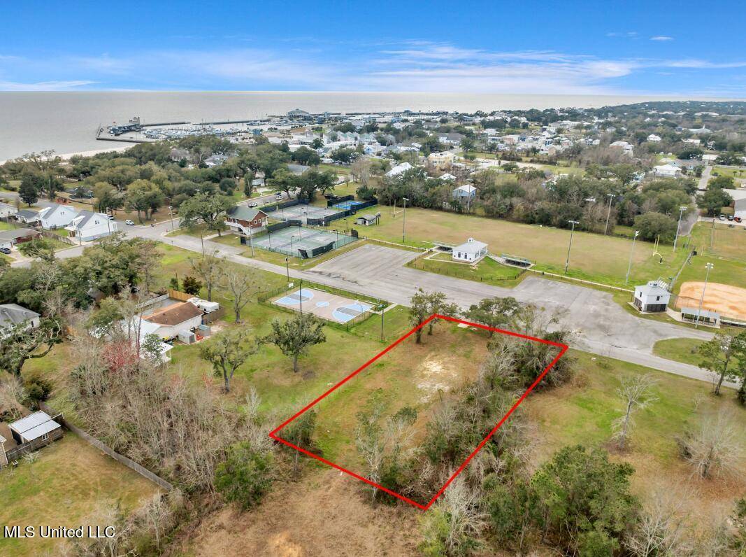 Pass Christian, MS 39571,234 Fleitas Avenue