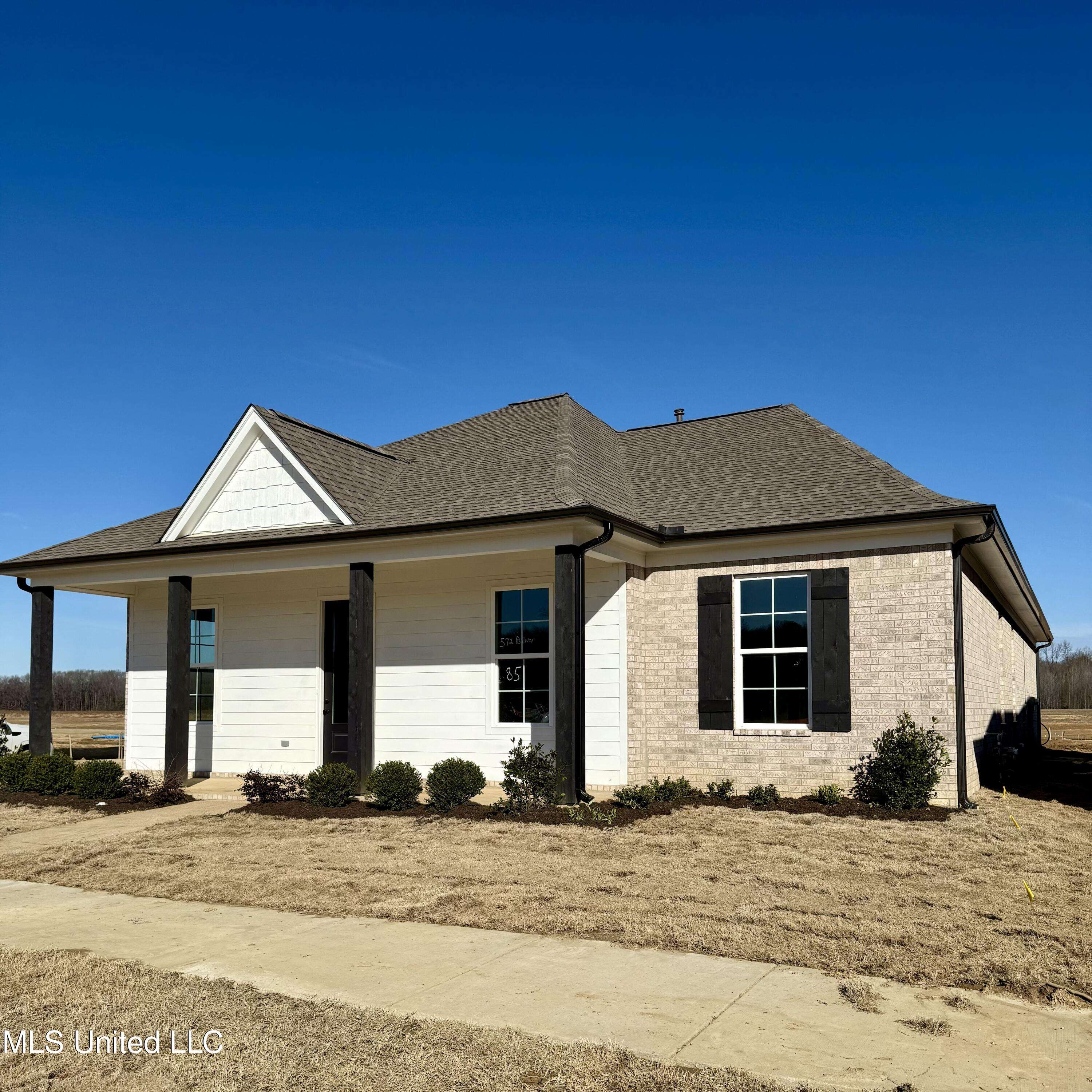 Nesbit, MS 38651,630 Bolivar Drive