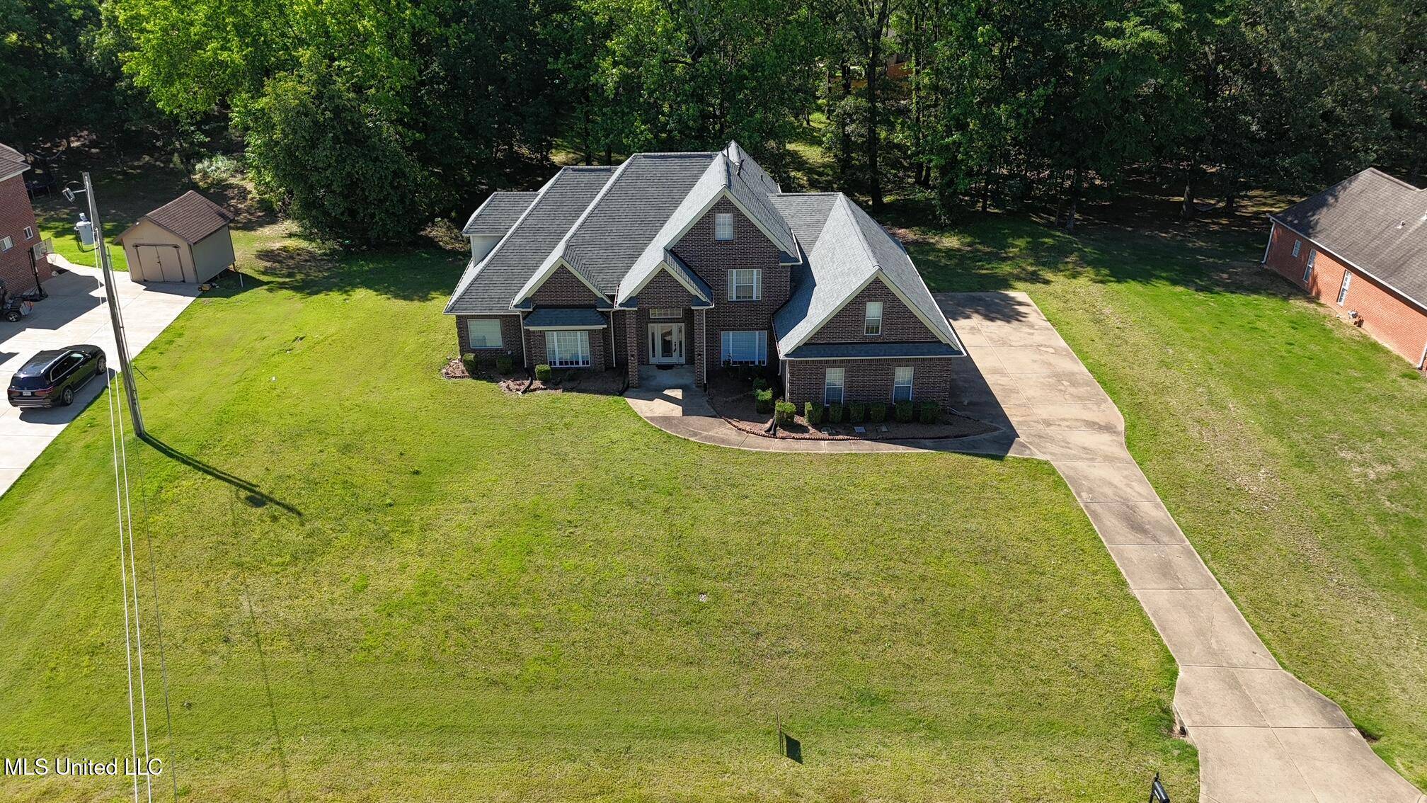 Southaven, MS 38672,3423 N Woodland Trace Street