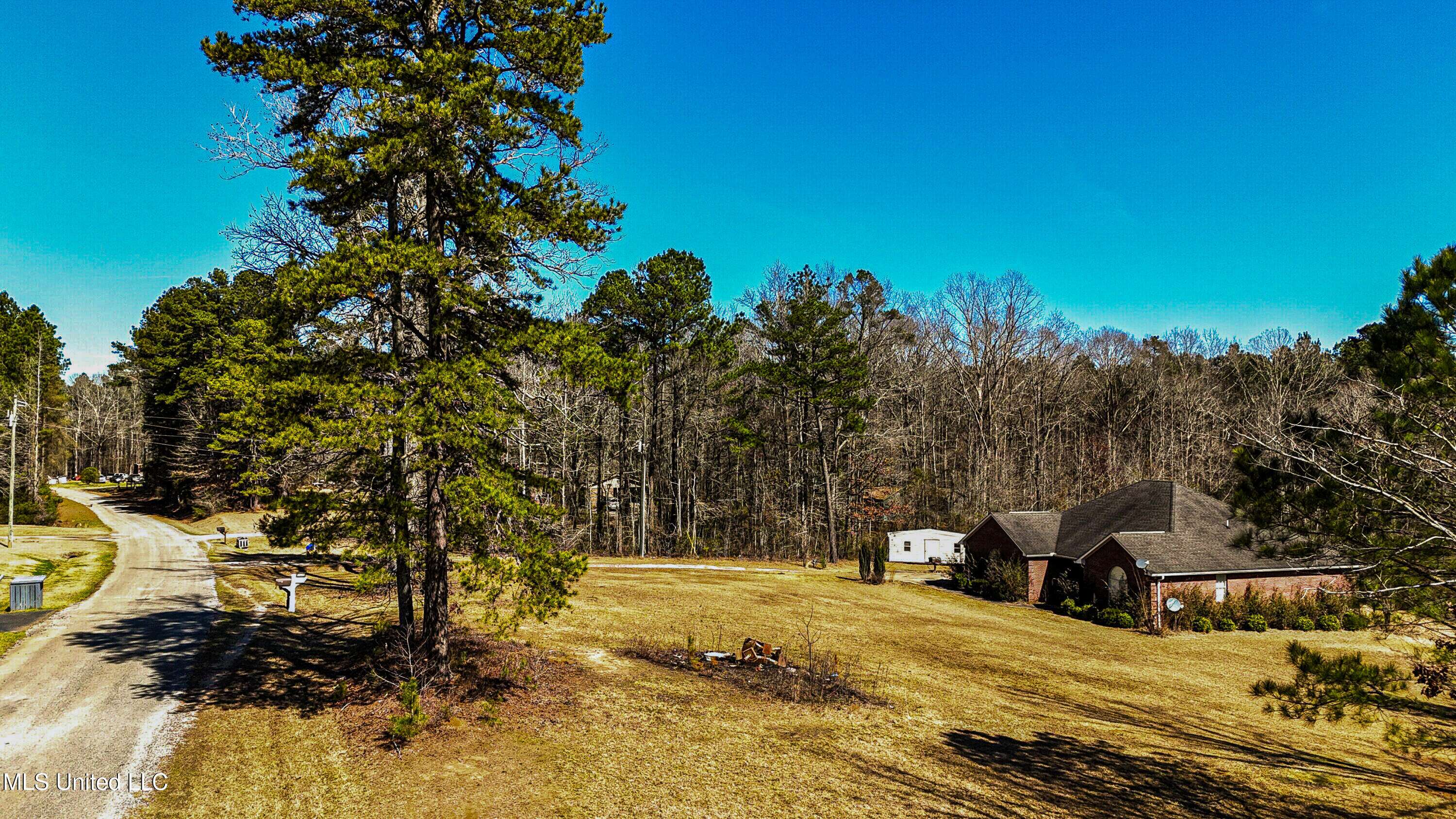 Philadelphia, MS 39350,10270 Road 743