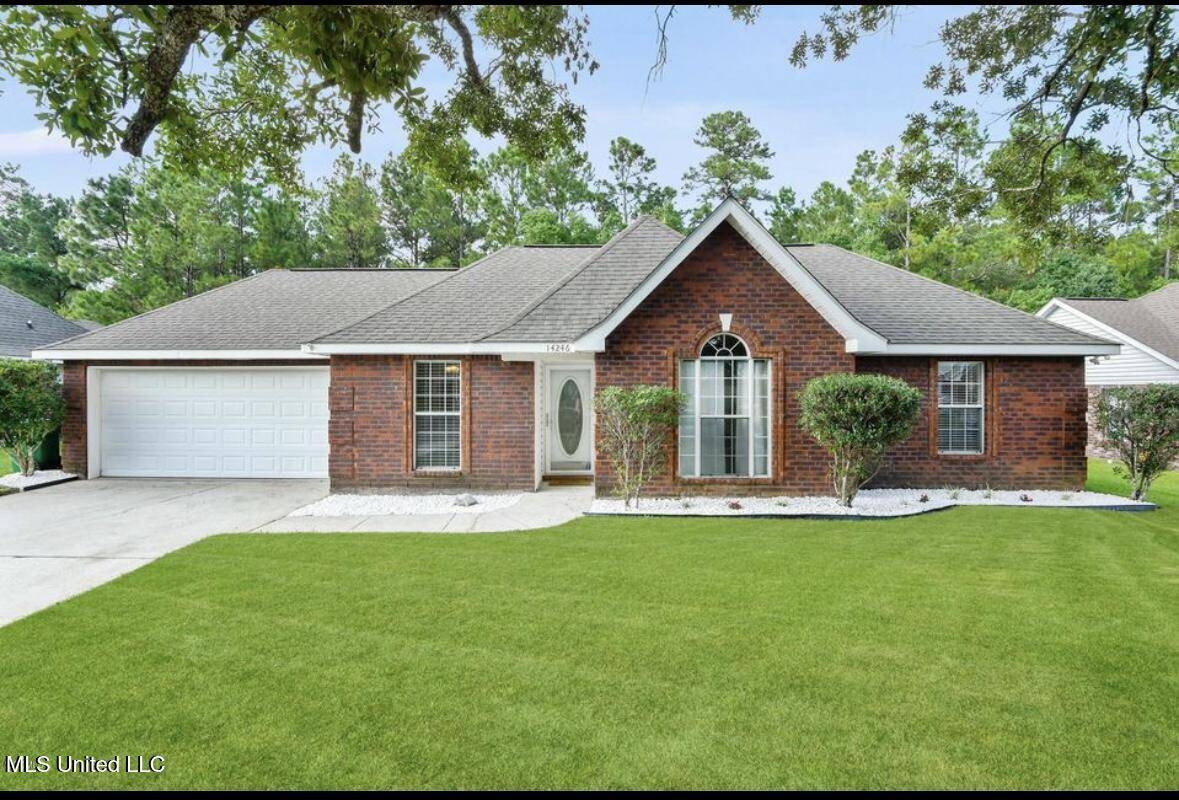 Vancleave, MS 39565,14246 Oak View Circle