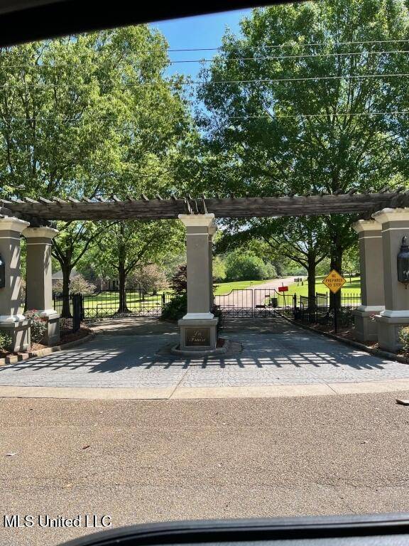 Madison, MS 39110,154 Chantilly Drive