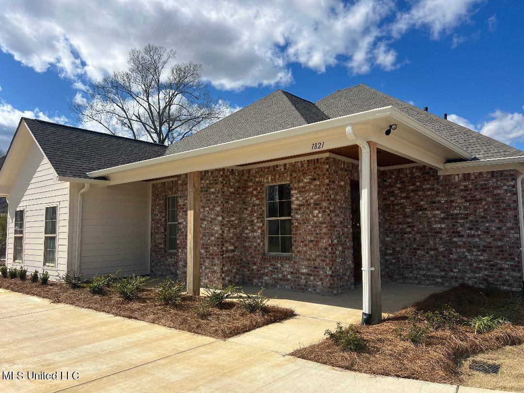 Brandon, MS 39047,1821 Freedom Ring Drive