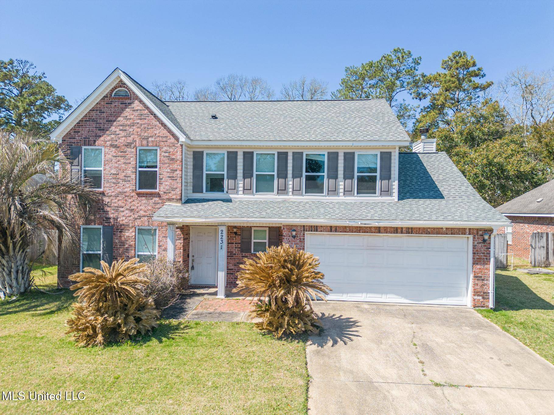Ocean Springs, MS 39564,2231 Rue Beaux Chenes