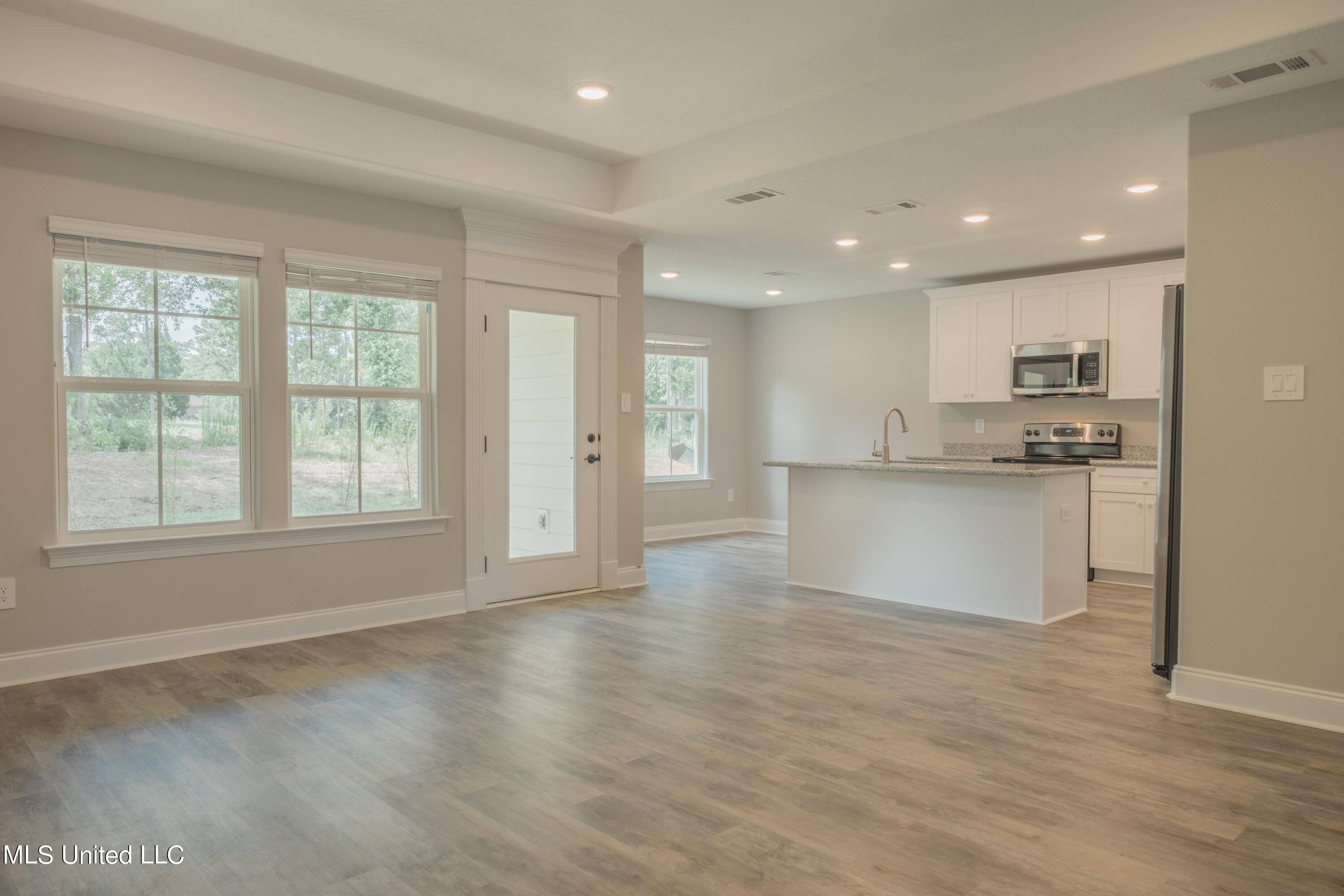 Biloxi, MS 39532,9650 W Oaklawn Road