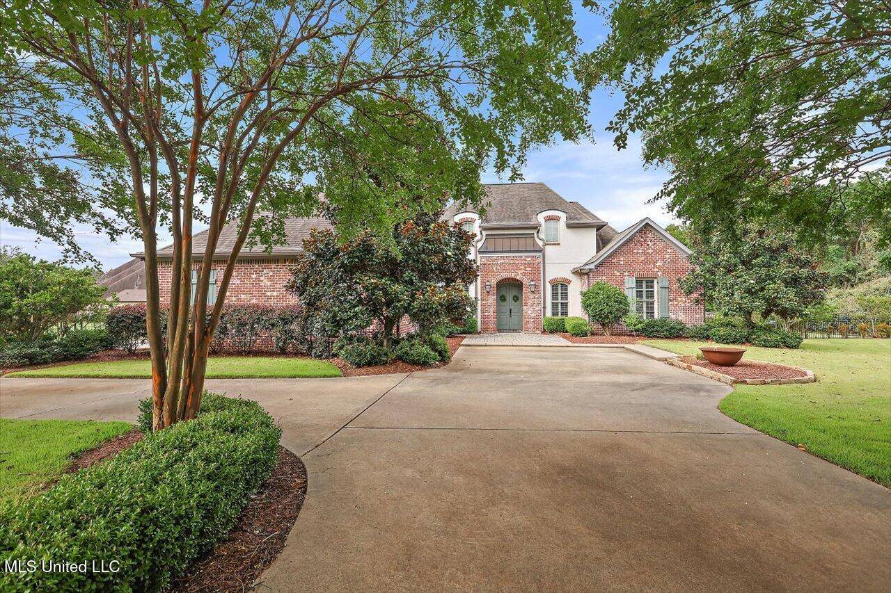 Flowood, MS 39232,100 Indian Creek Boulevard