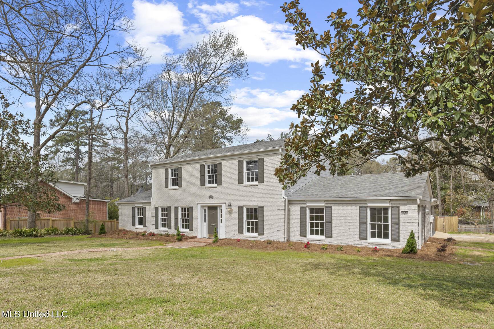 Jackson, MS 39211,2040 Brecon Drive
