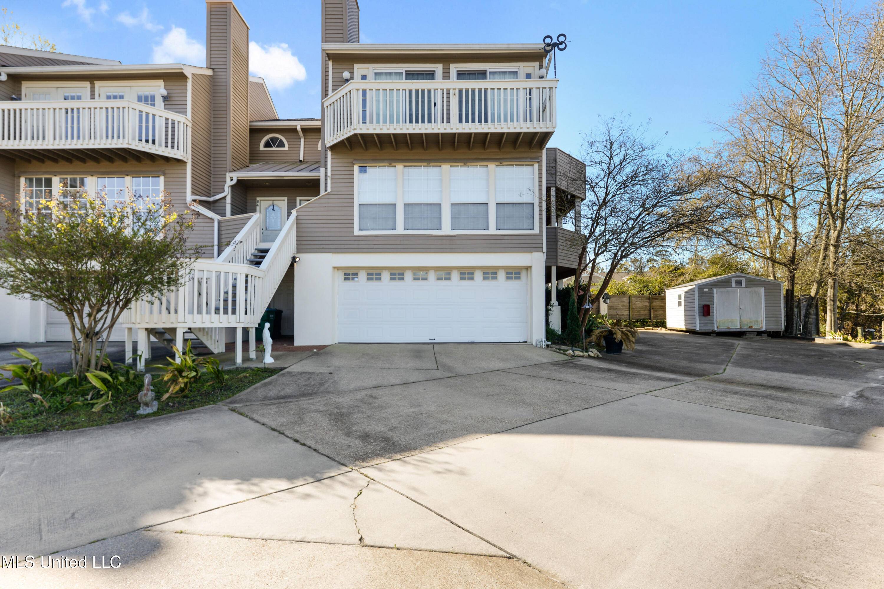 Ocean Springs, MS 39564,717 Bienville Boulevard #B5