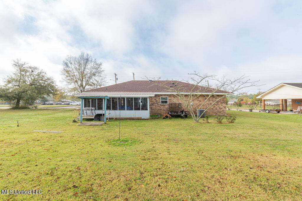 Waveland, MS 39576,104 Tiffany Street