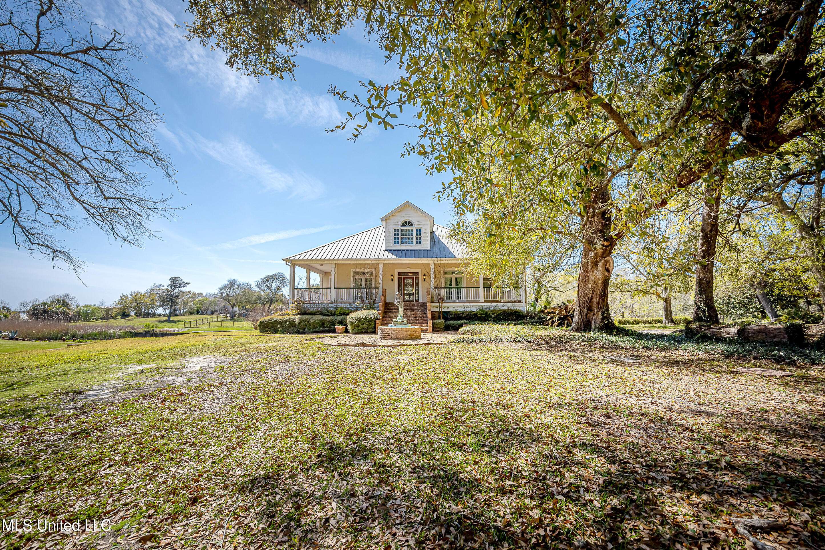Gautier, MS 39553,1401 Ladnier Road