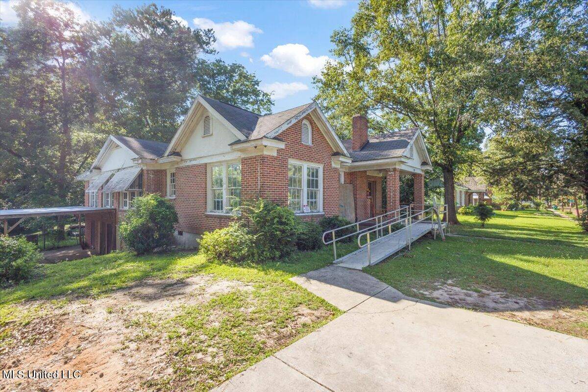 Meridian, MS 39301,2121 35th Avenue