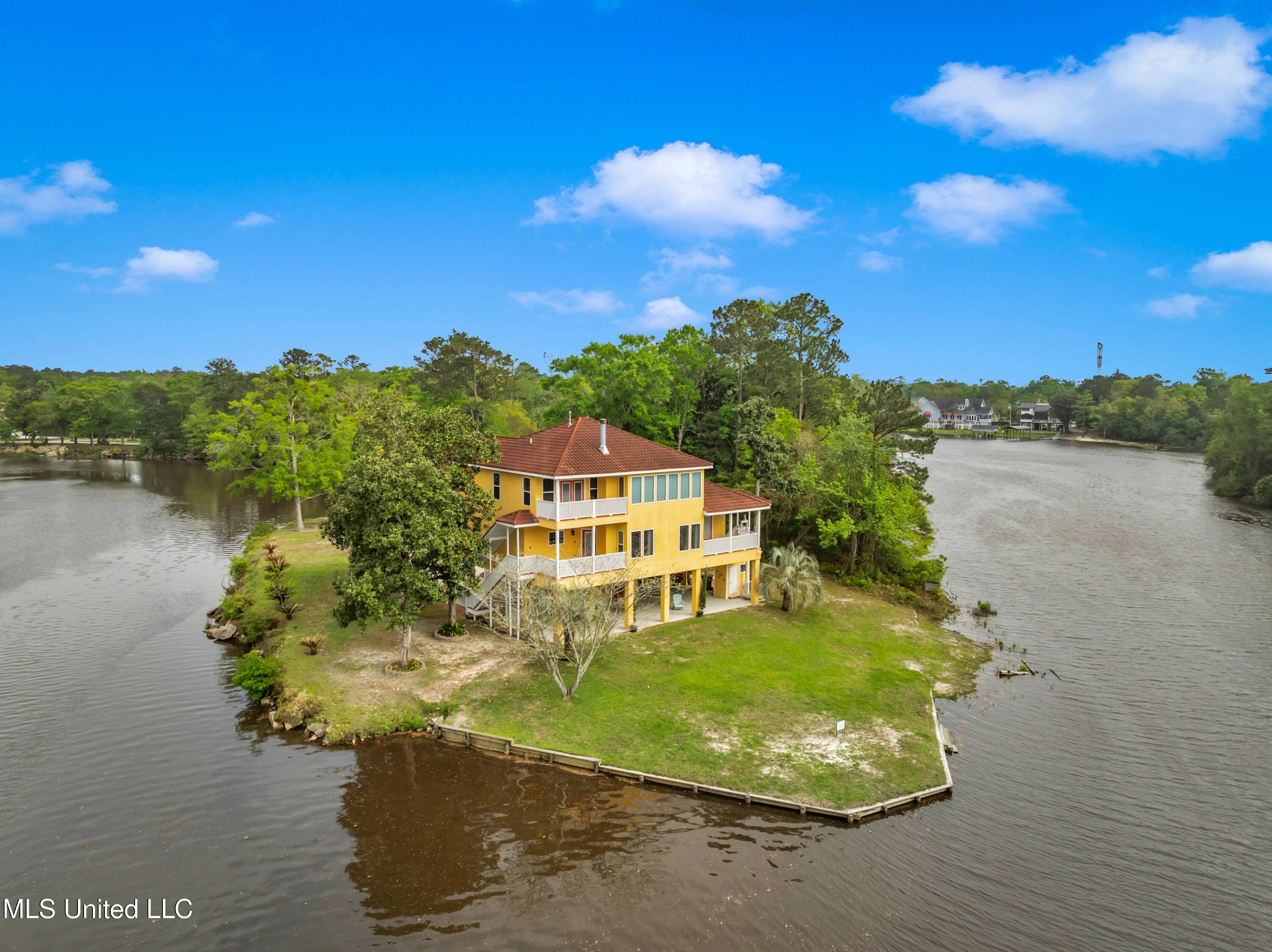 D'iberville, MS 39540,4000 Riverview Drive