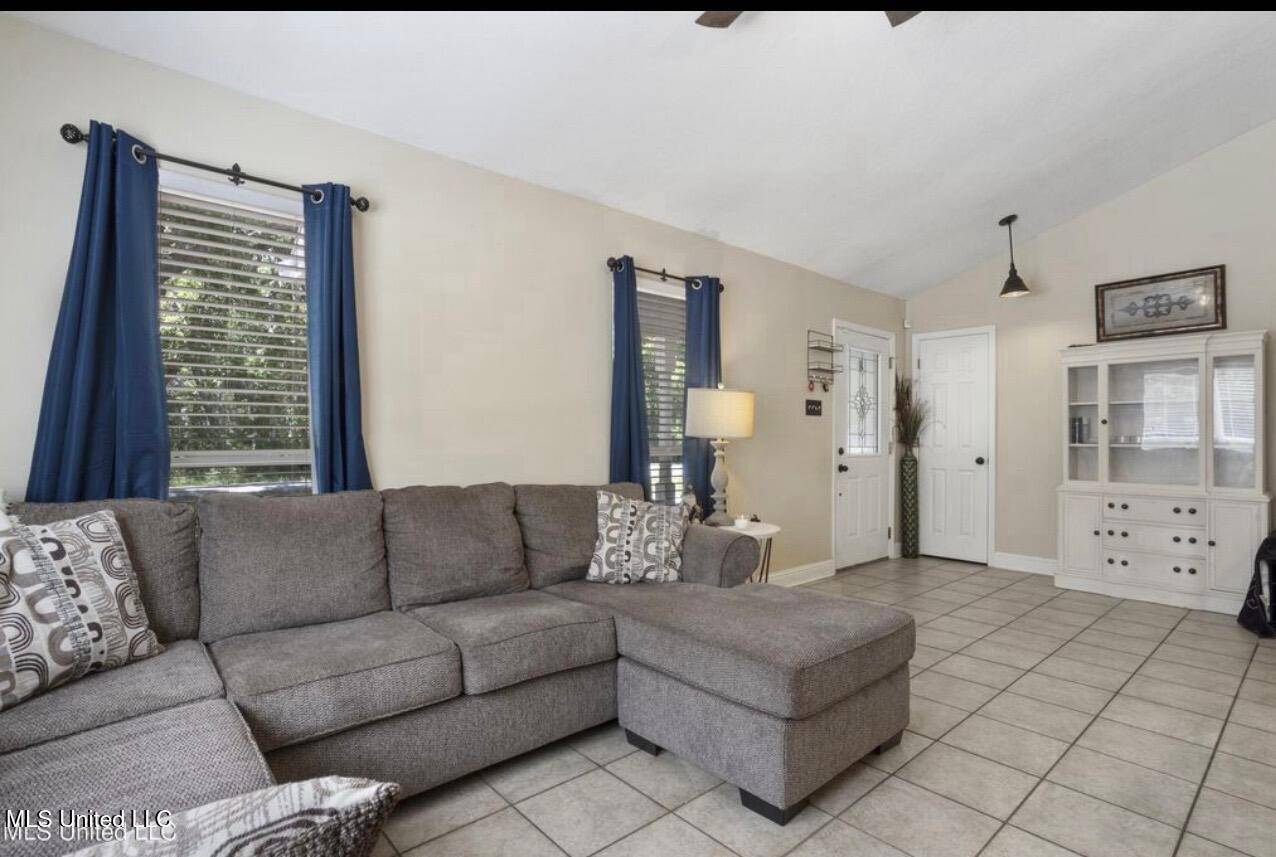 Ocean Springs, MS 39564,1204 Margaret Street