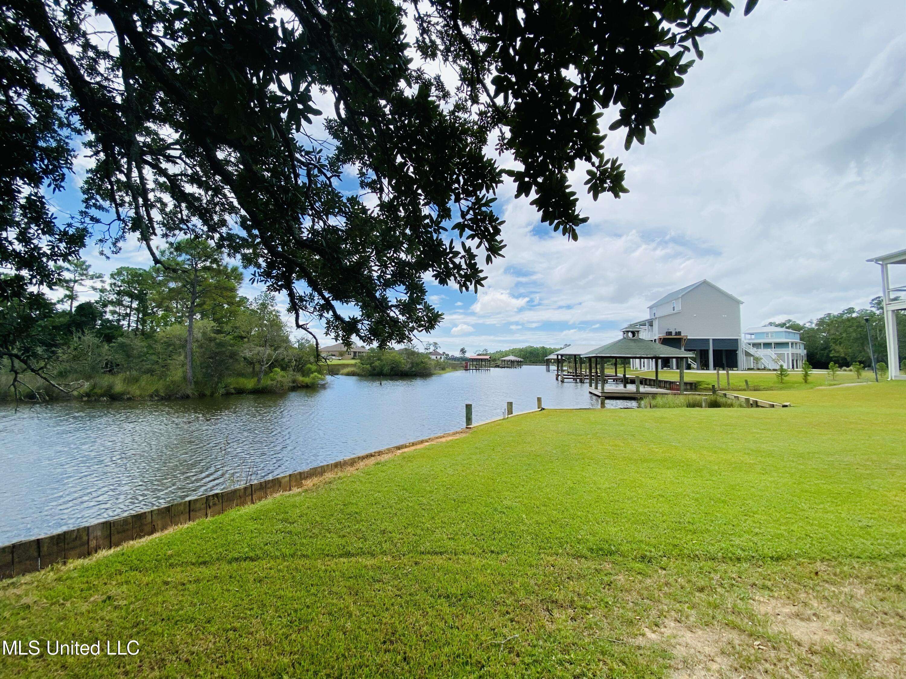 Biloxi, MS 39531,3 Mallard Court
