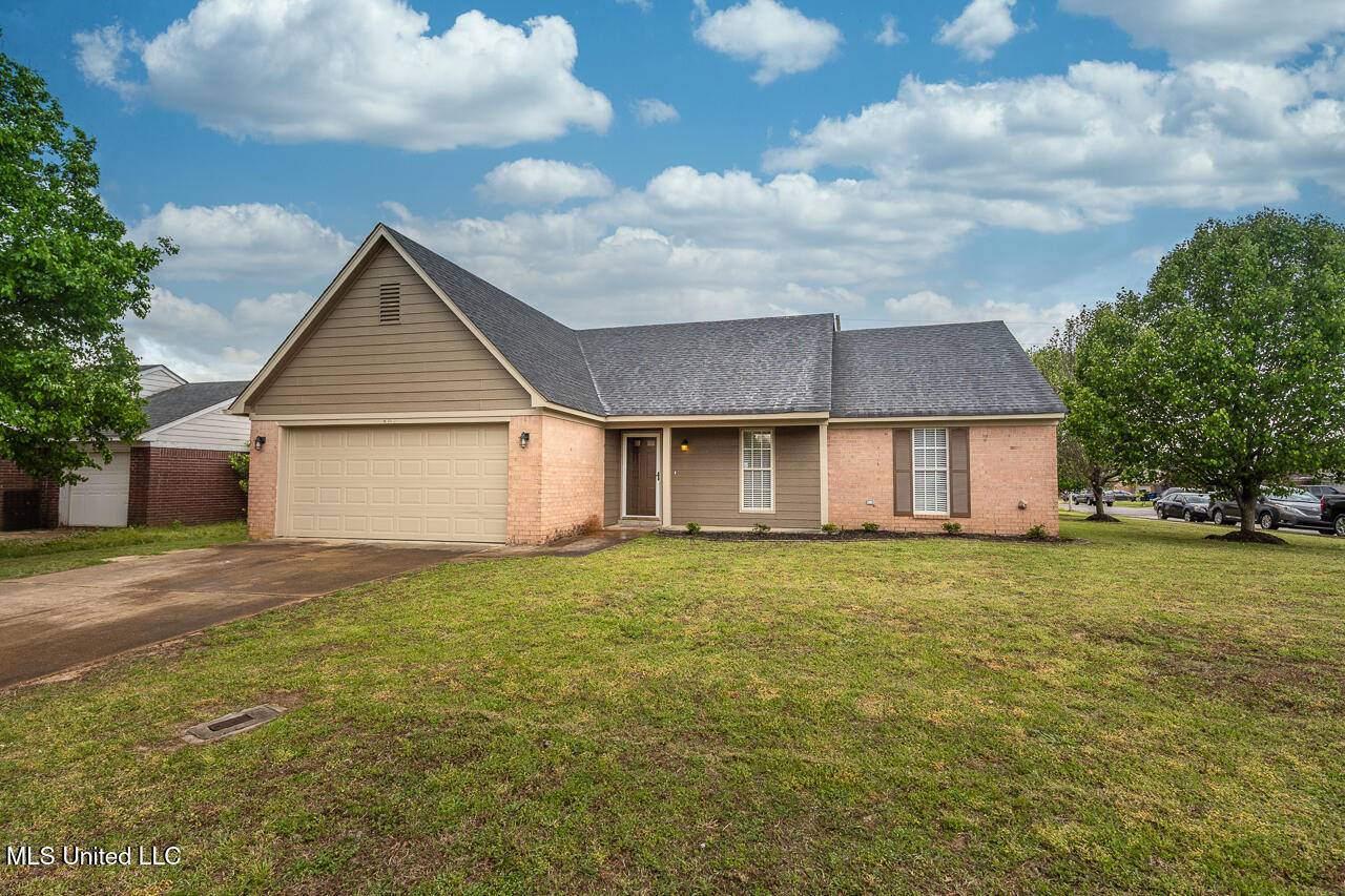 Olive Branch, MS 38654,6393 Magnolia Lakes Drive
