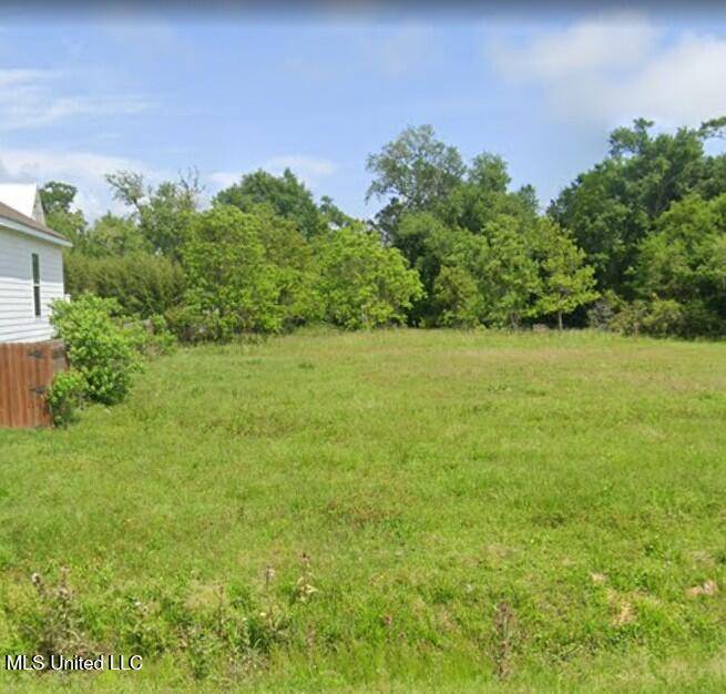 Bay Saint Louis, MS 39520,115 Bay Oaks Drive