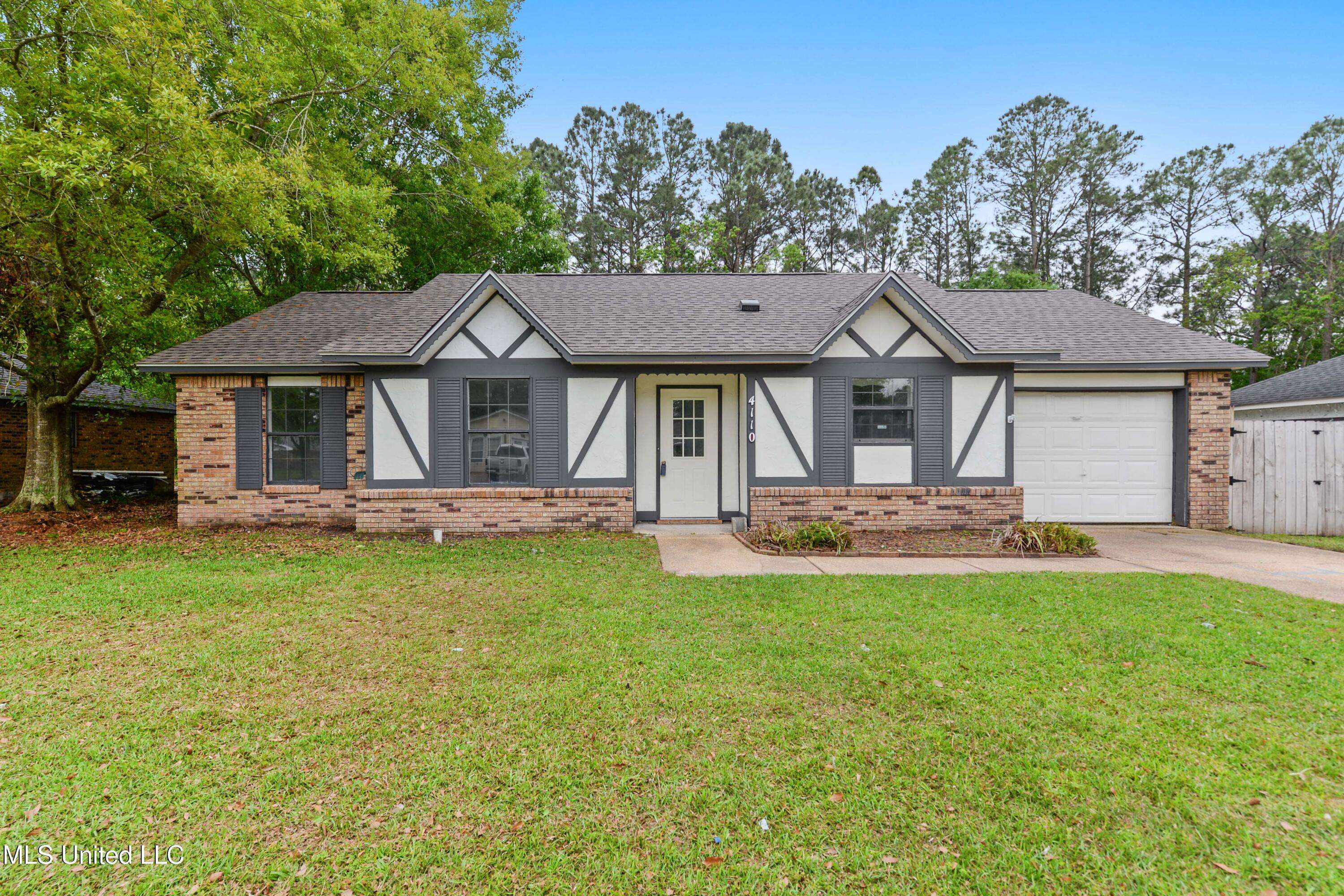 Ocean Springs, MS 39564,4110 Groveland Road