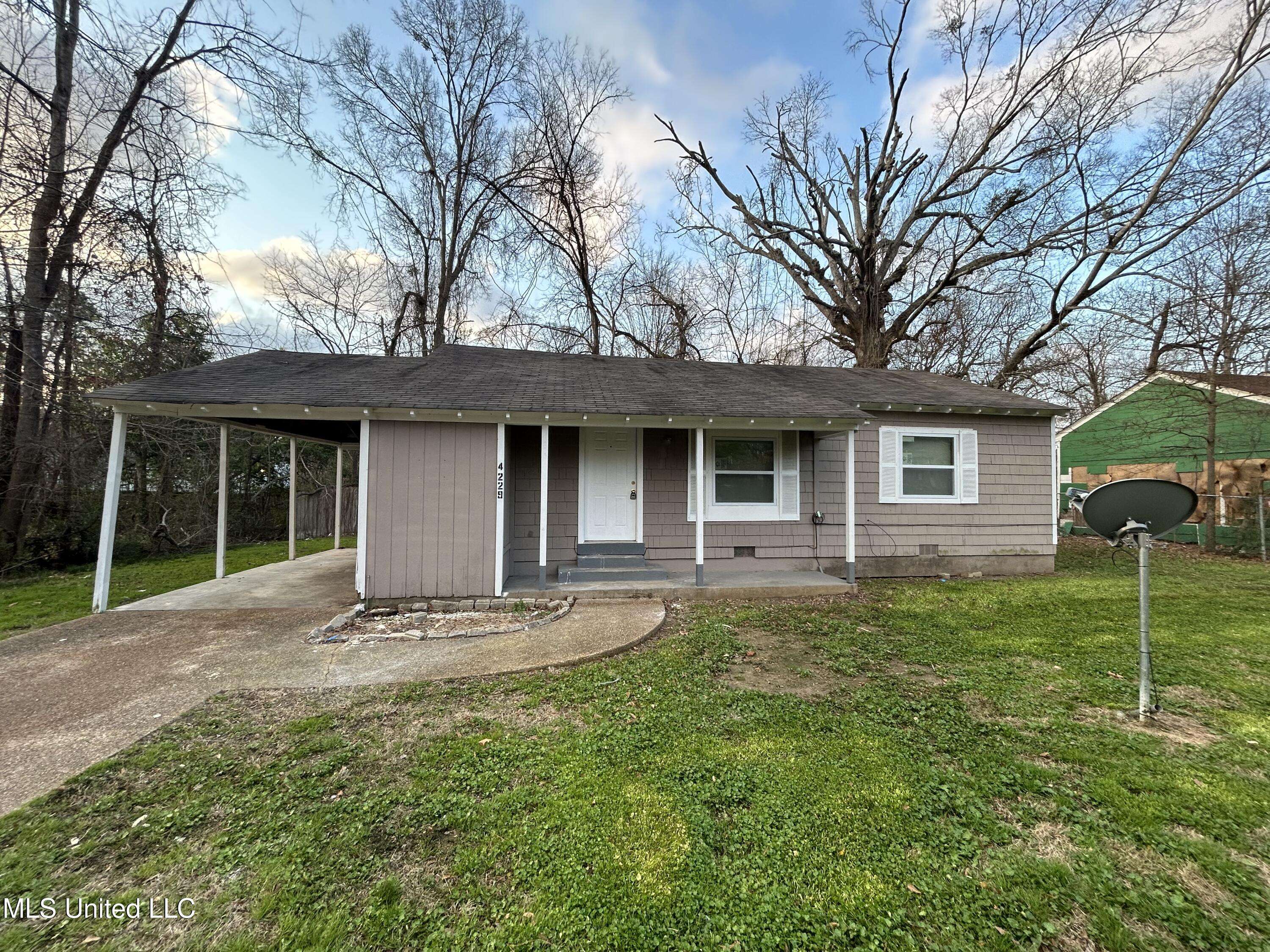 Jackson, MS 39209,4229 Meadowmont Drive