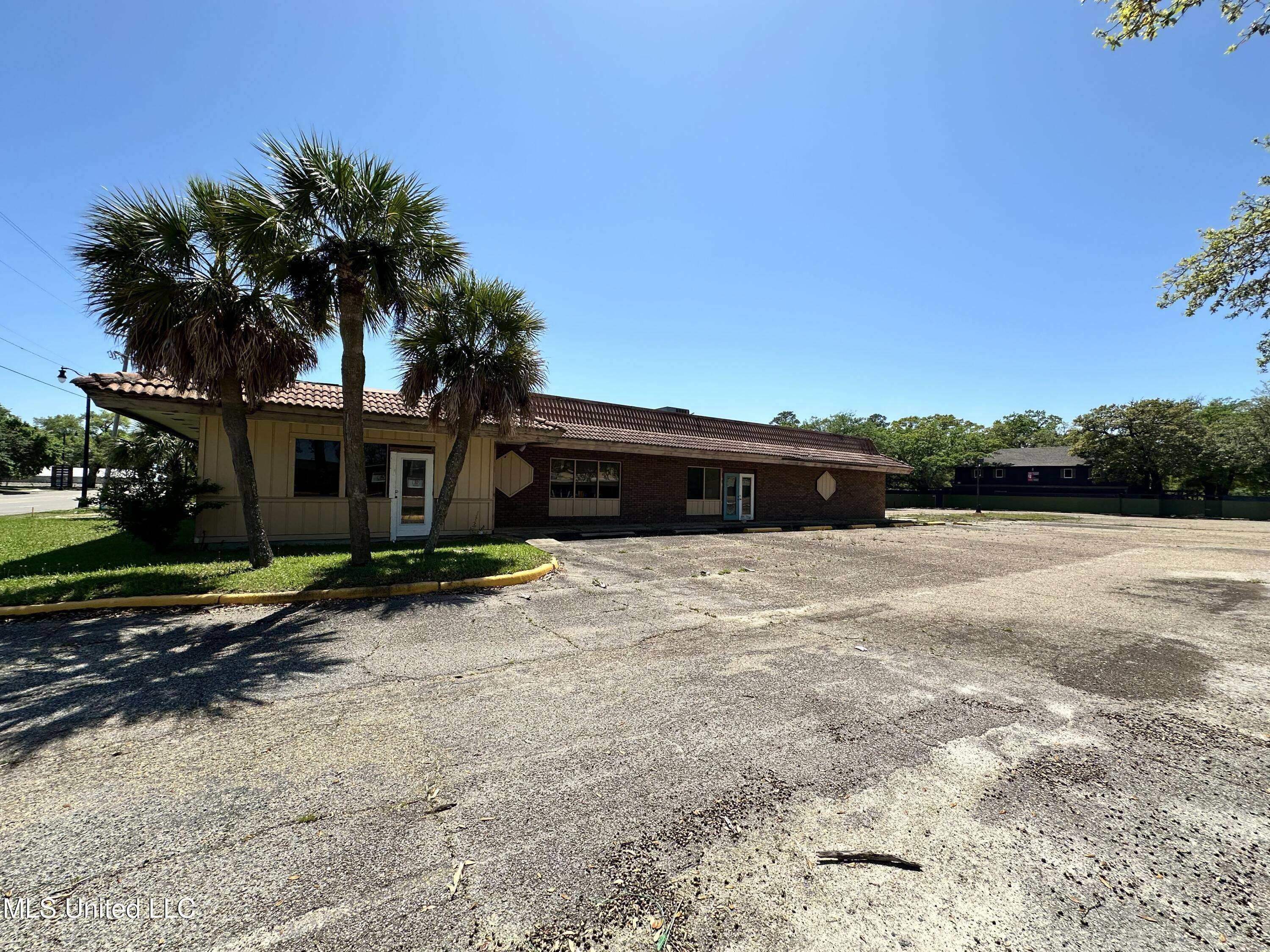 Gulfport, MS 39507,319 Courthouse Road
