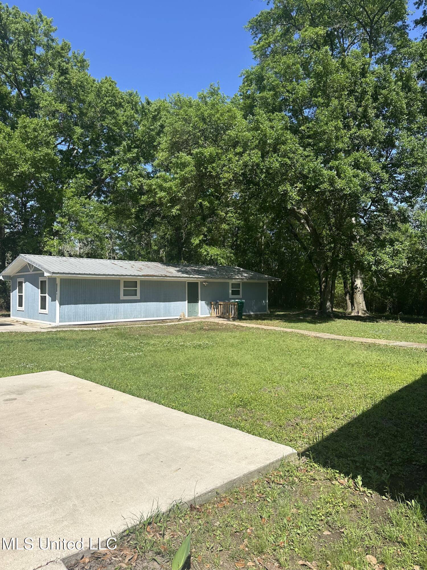 Moss Point, MS 39563,6712 Frank Griffin Road