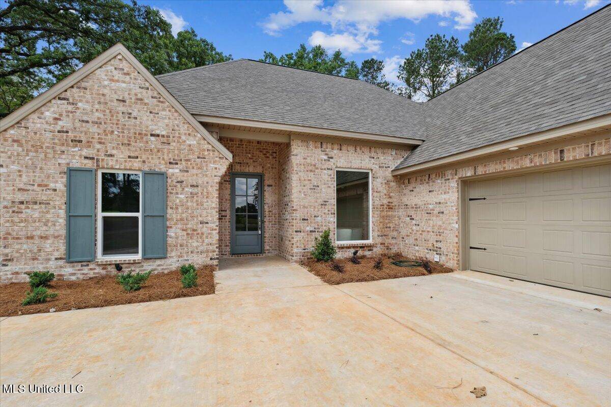 Mendenhall, MS 39114,213 Walter Jones Road