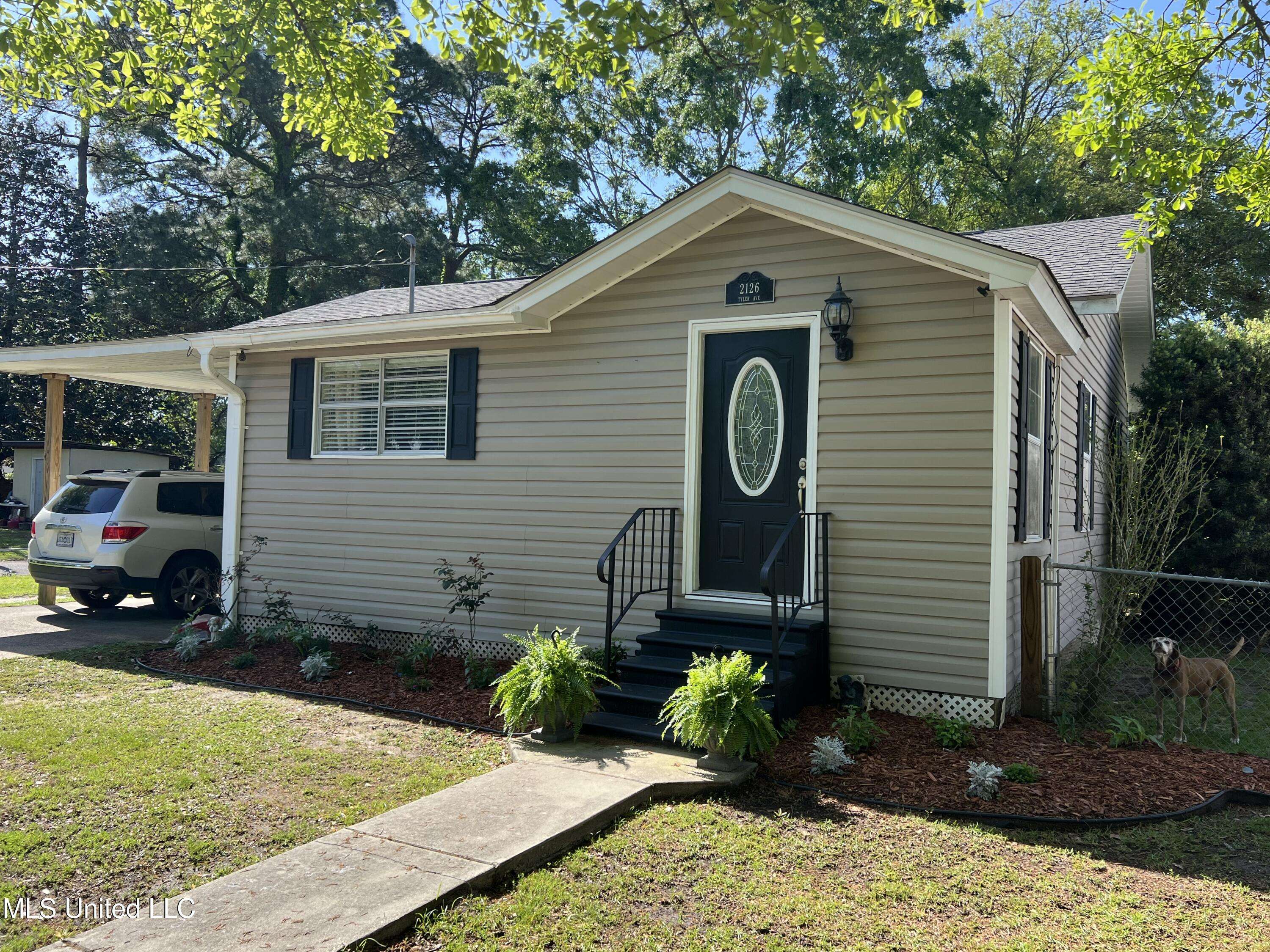 Pascagoula, MS 39567,2126 Tyler Avenue