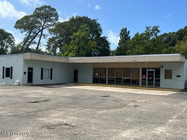 Pascagoula, MS 39567,1241 Market Street