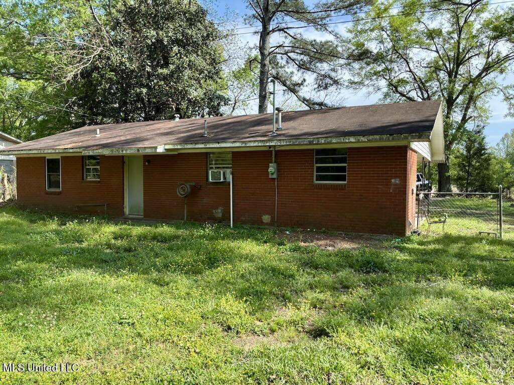 Bentonia, MS 39040,599 Wilson Holmes Road