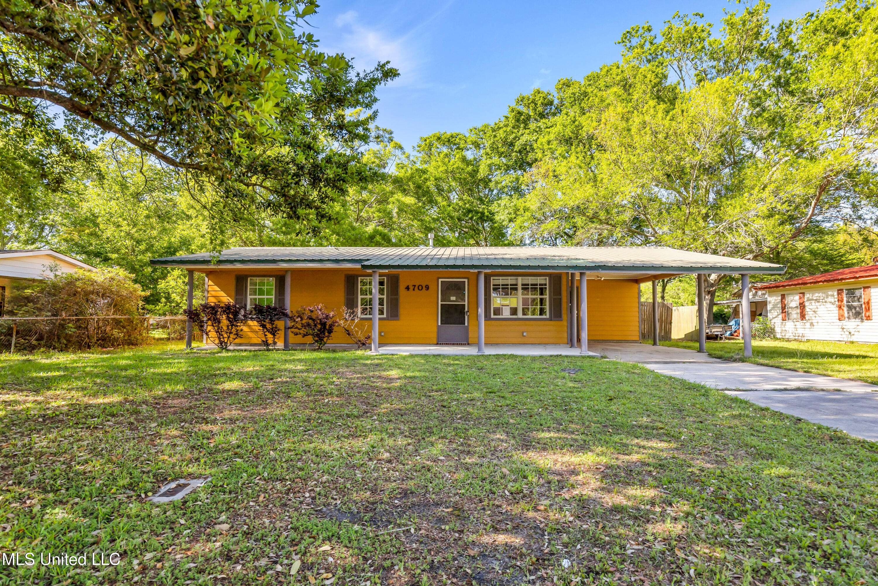 Pascagoula, MS 39581,4709 New Hope Avenue