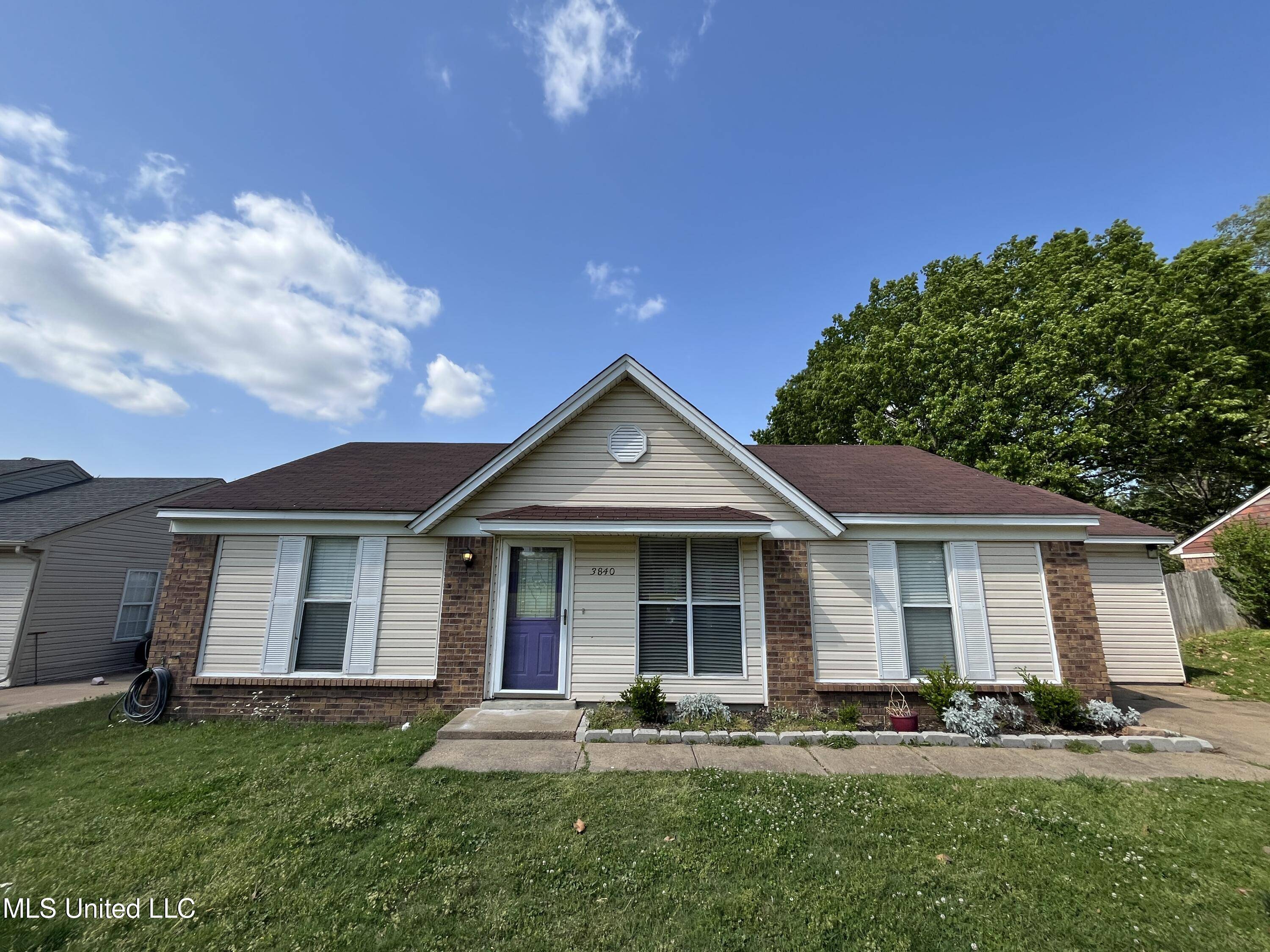 Horn Lake, MS 38637,3840 Heathcliff Drive