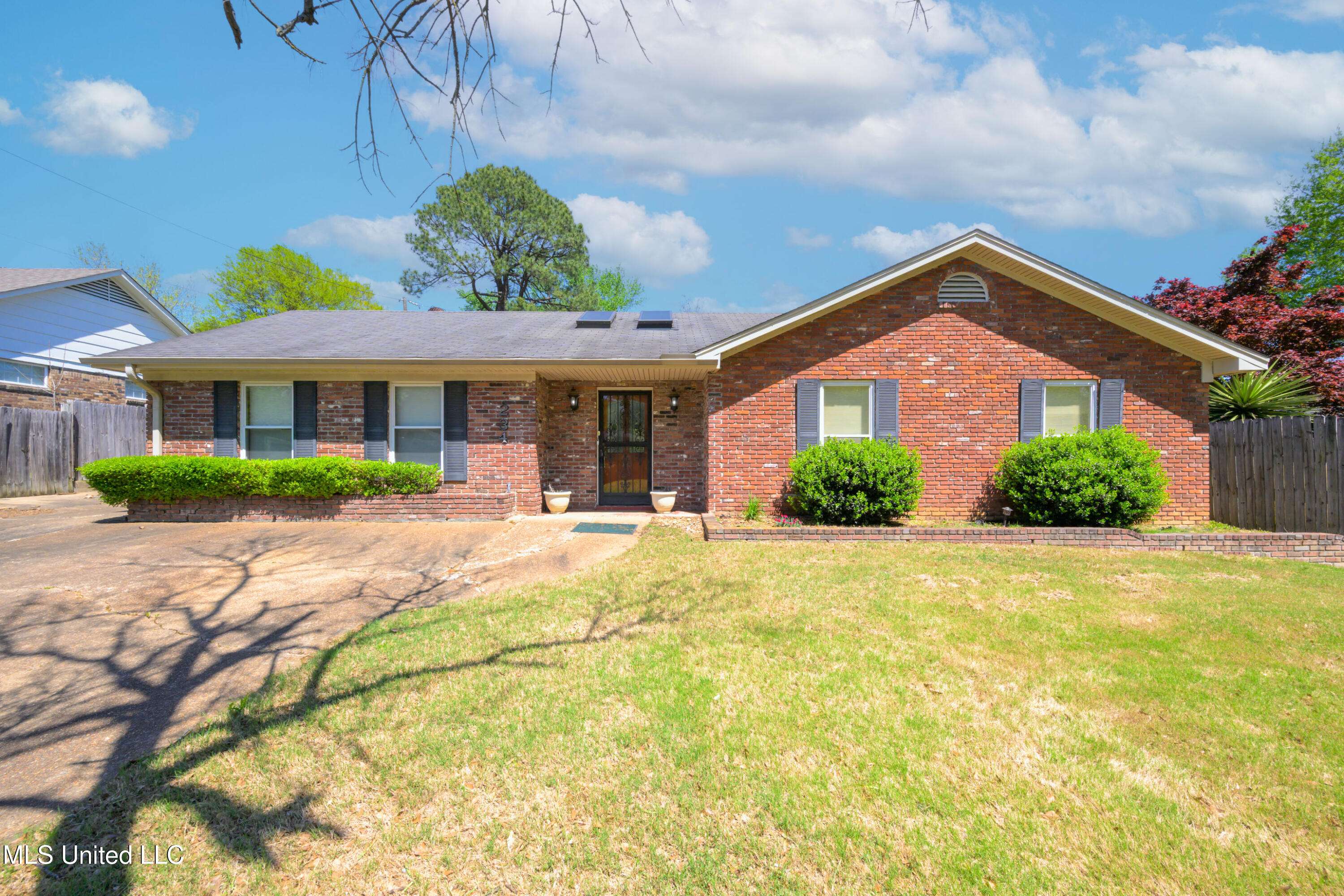 Southaven, MS 38671,1234 Claiborne Drive