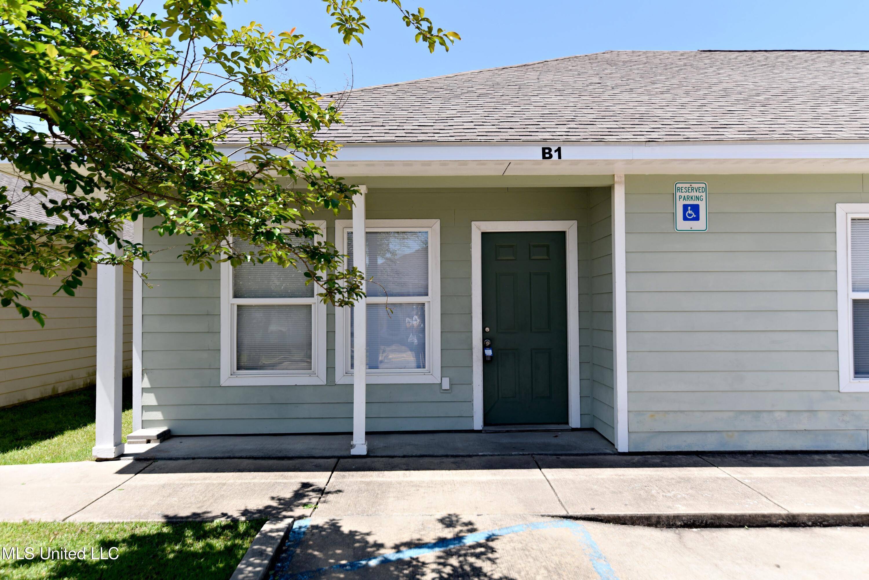 Gulfport, MS 39503,11350 New Orleans Avenue #D1