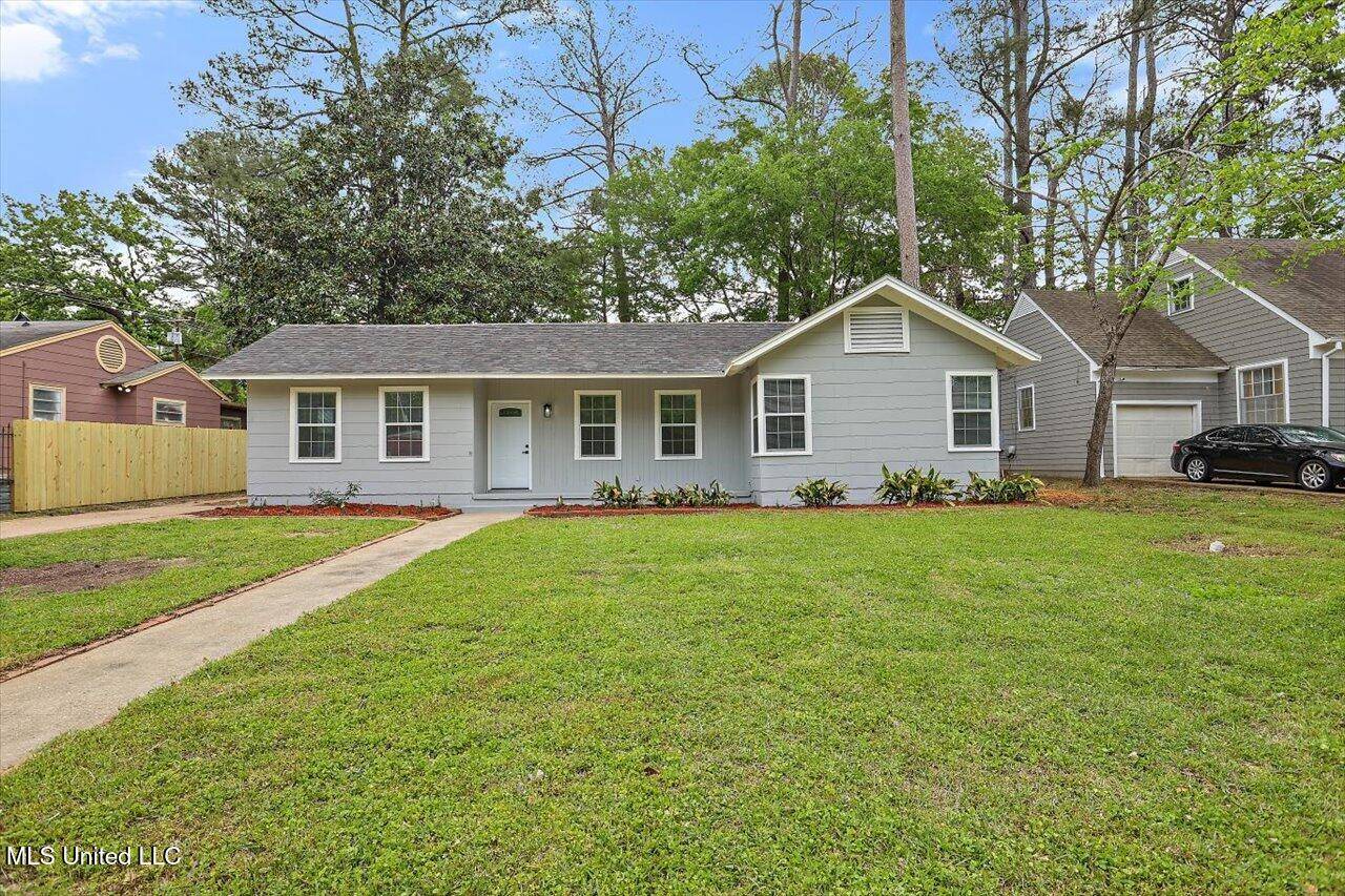 Jackson, MS 39206,4560 Meadowridge Drive
