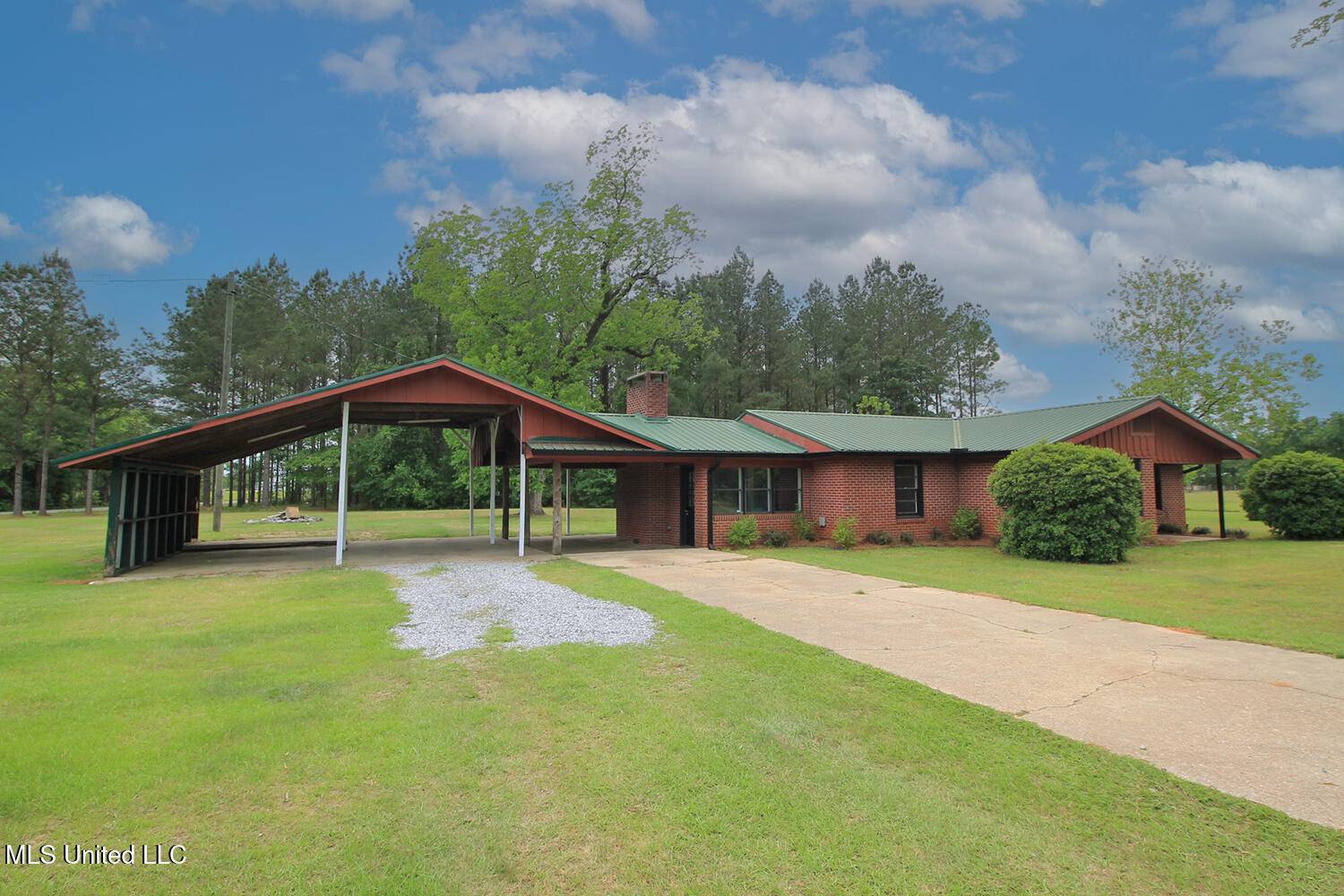 Lucedale, MS 39452,211 Gordon Road