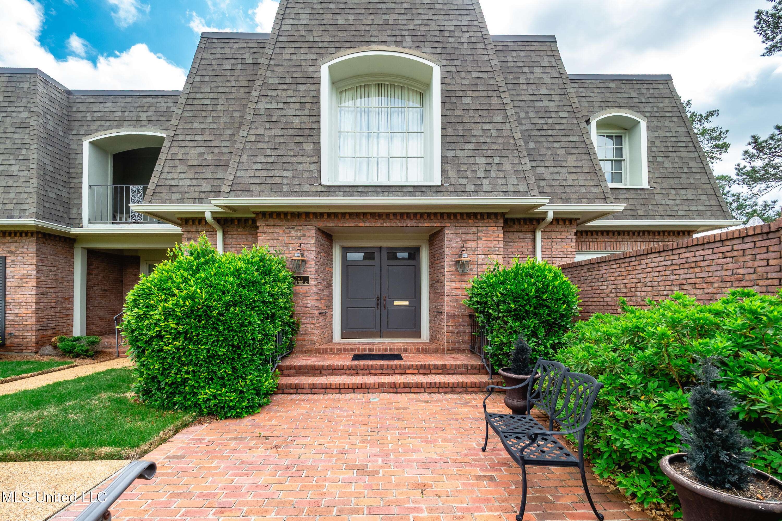 Jackson, MS 39211,420 Saint Andrews Drive ##A2-4