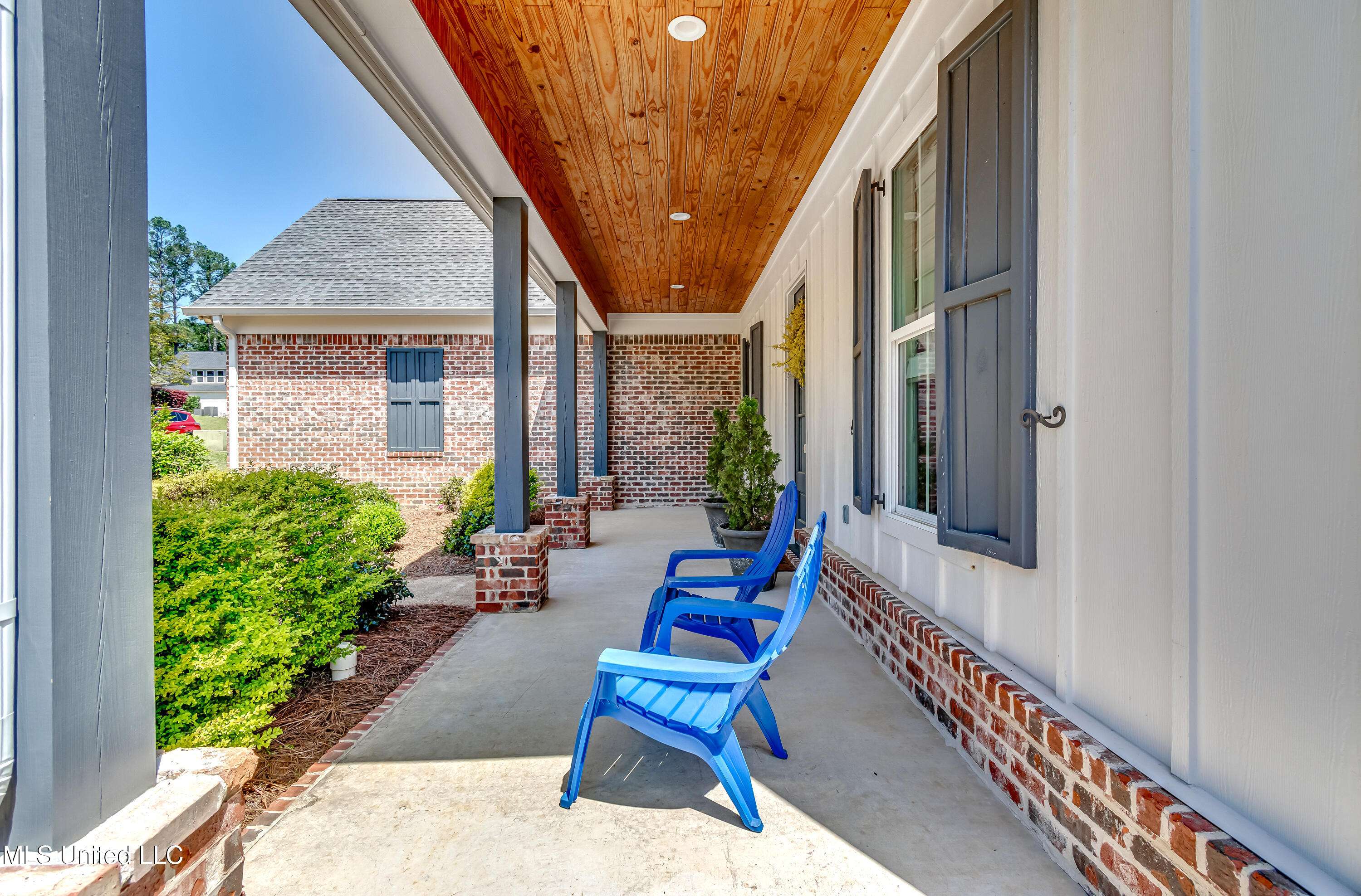 Brandon, MS 39047,150 Pine Ridge Circle