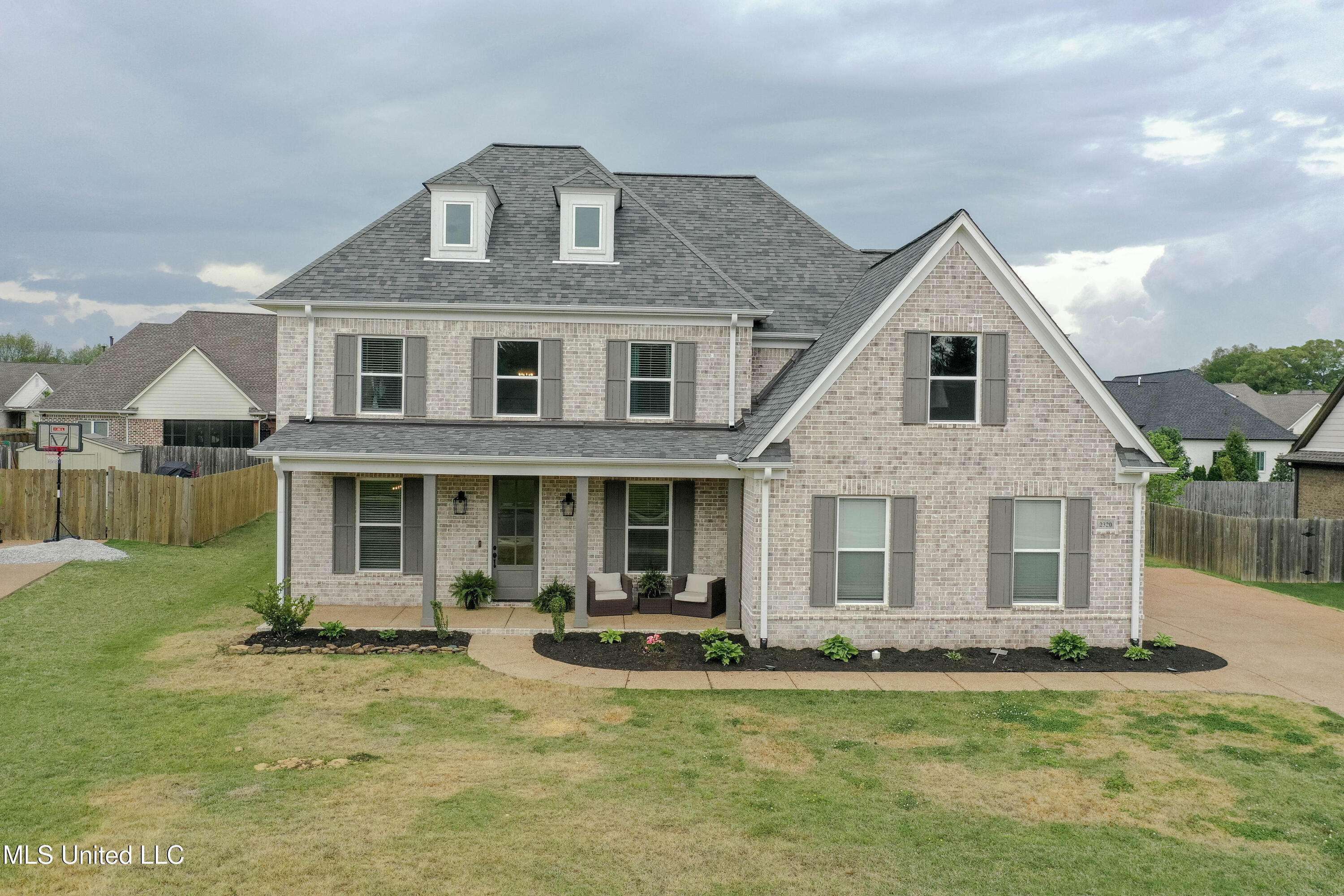 Hernando, MS 38632,2320 Loisy Boulevard