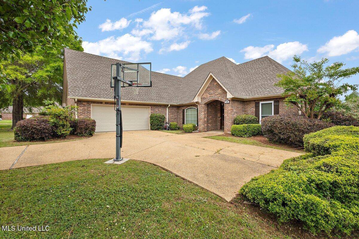 Byram, MS 39272,706 Meadow View Cove