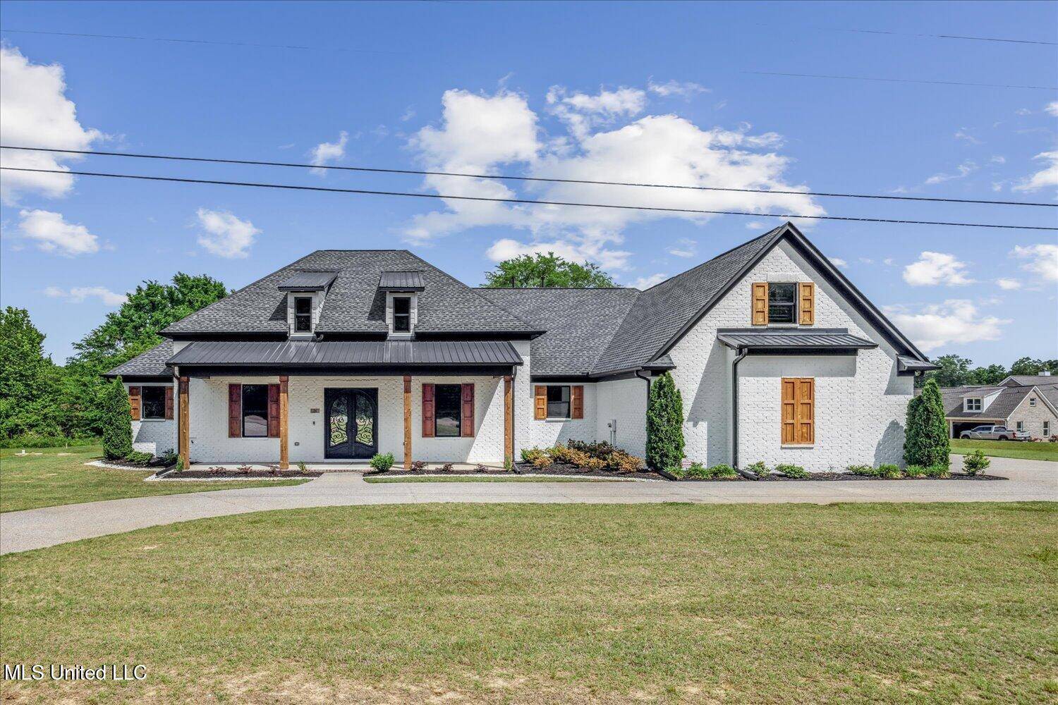 Byhalia, MS 38611,26 Fairview Trail