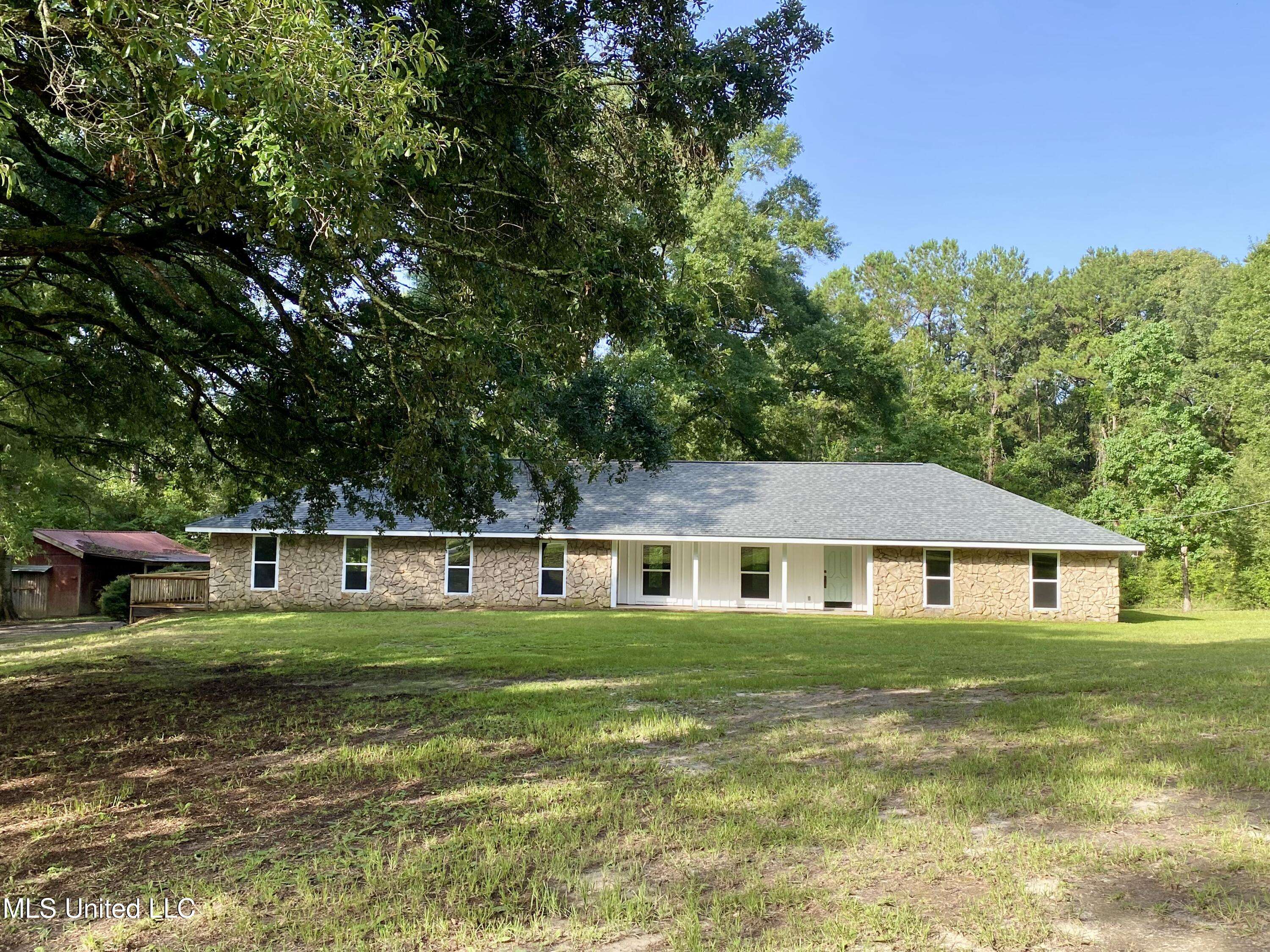 Picayune, MS 39466,256 Lake David Drive