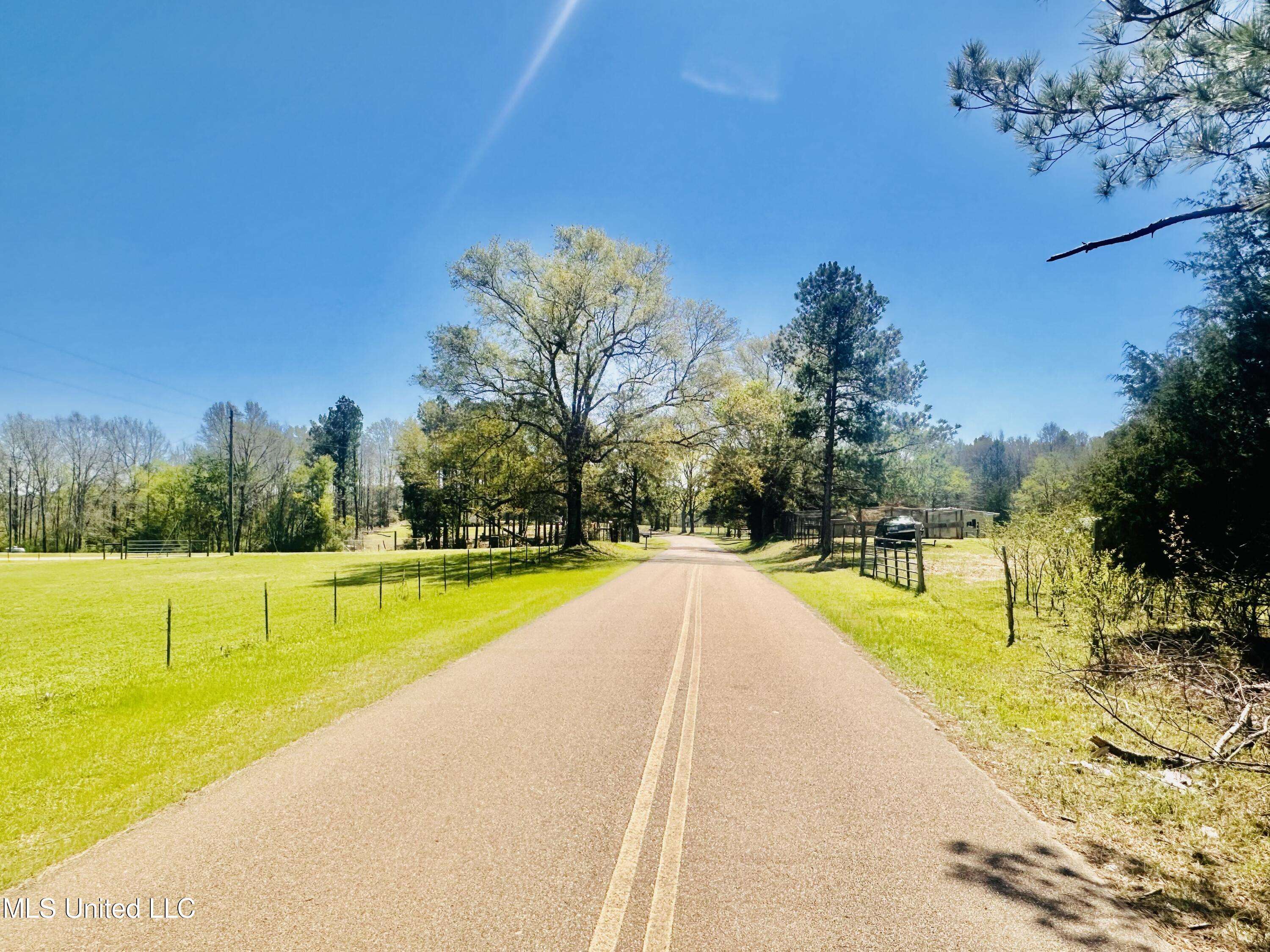 Crystal Springs, MS 39059,0 Little Rock Road
