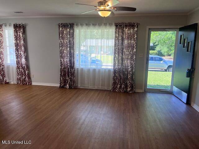 Ocean Springs, MS 39564,404 Woody Circle