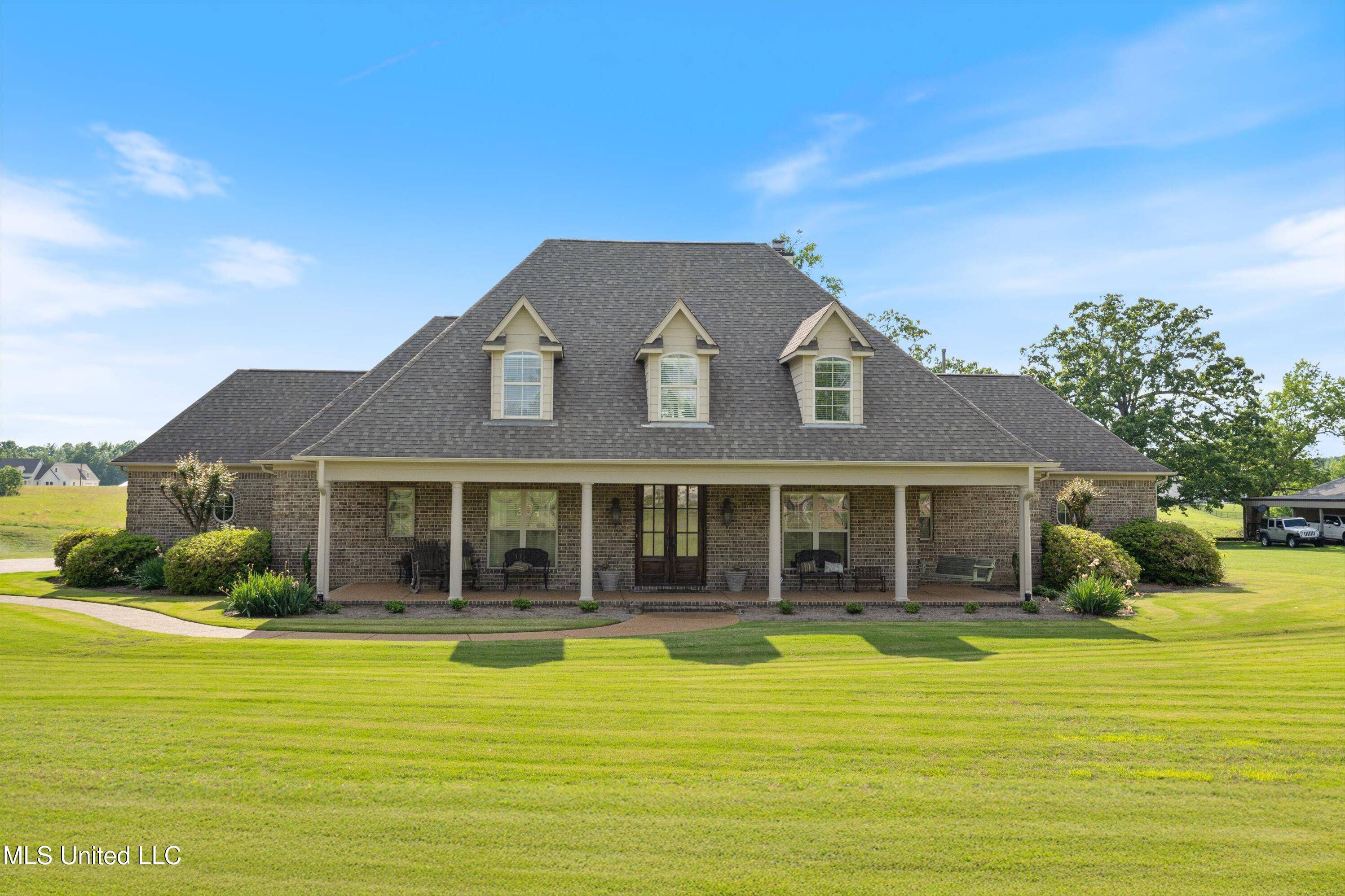 Lamar, MS 38642,173 Winter Oaks