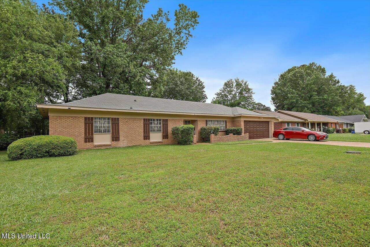 Jackson, MS 39206,4692 Nordell Drive