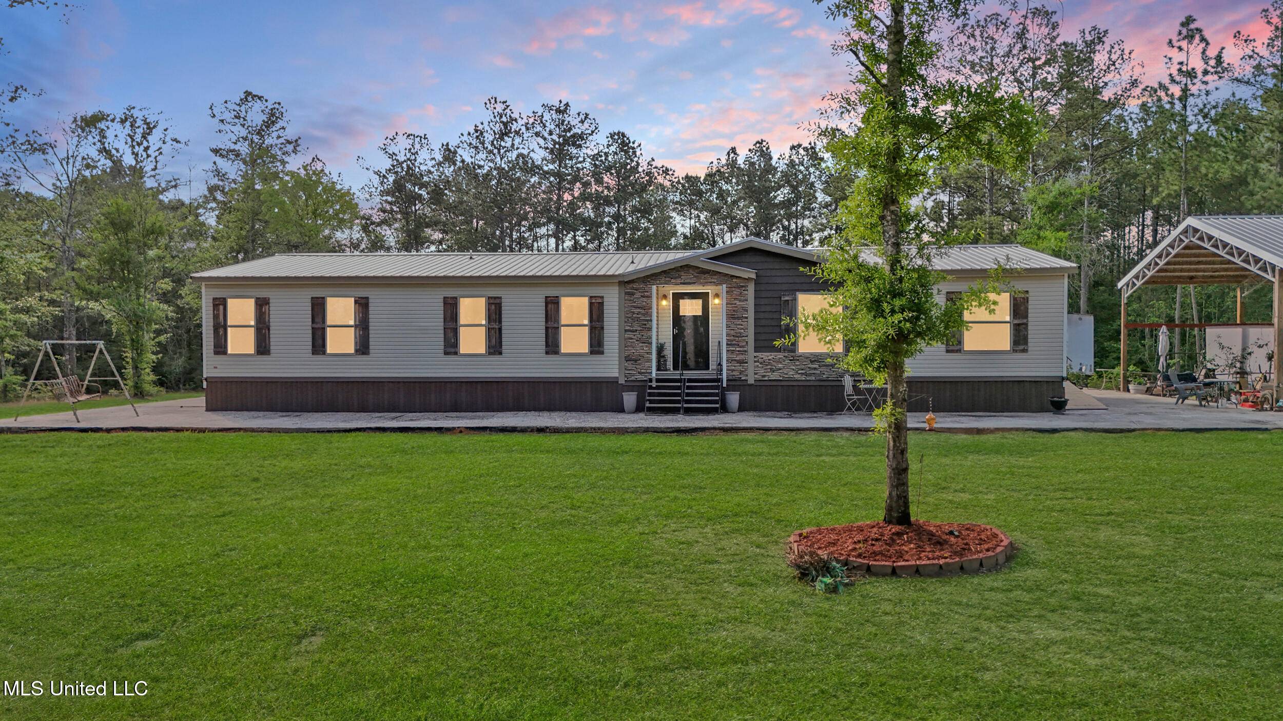 Poplarville, MS 39470,94 Saint Angelo Lane