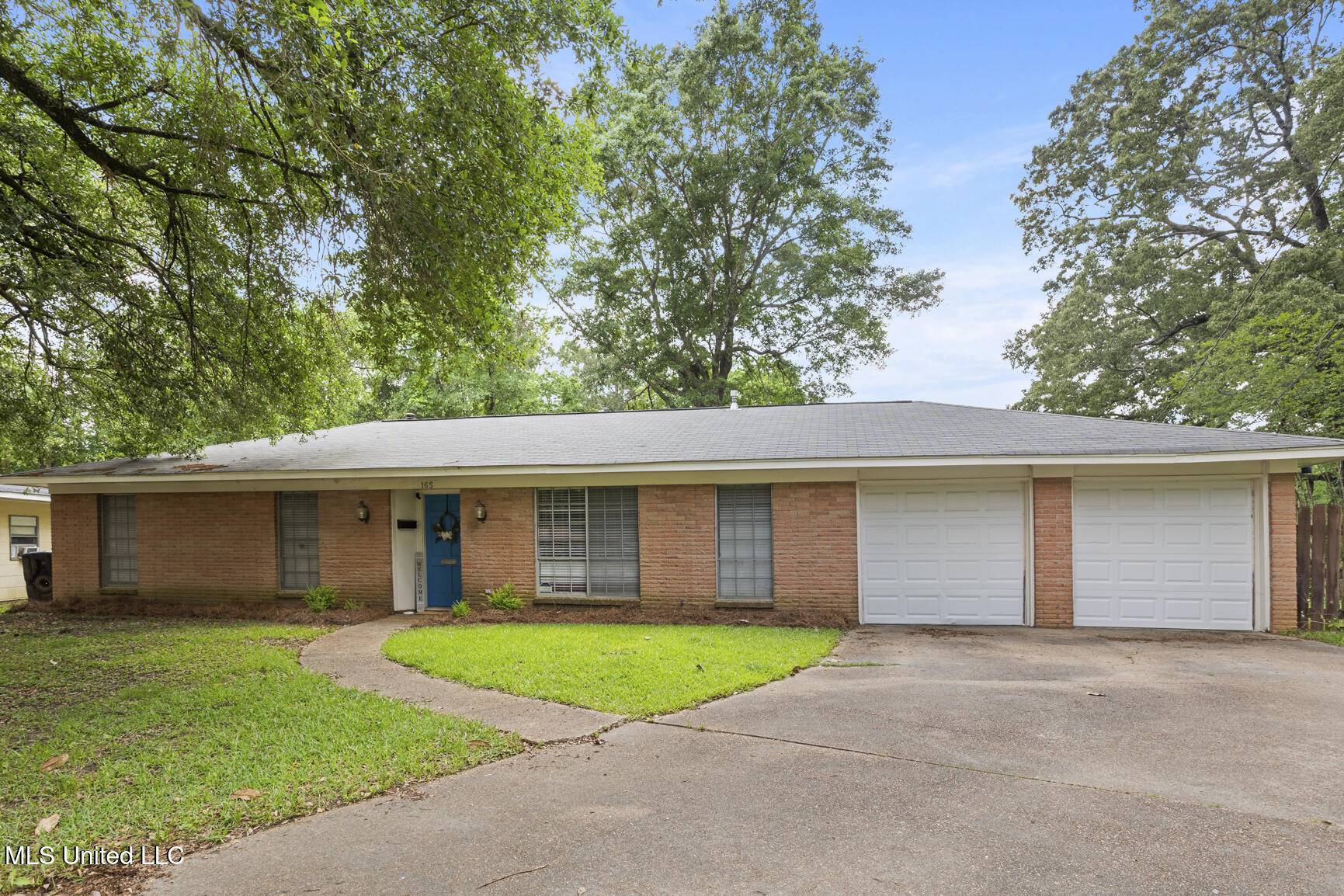 Jackson, MS 39211,165 Beechcrest Drive